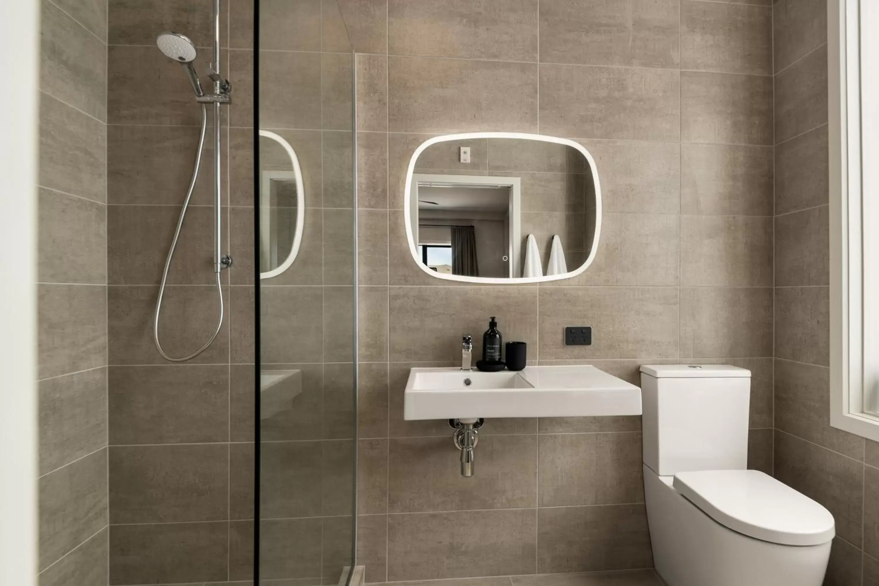 Superior Double or Twin Room in 14th Lane Urban Hotel Superior Double or Twin Room in 14th Lane Urban Hotel