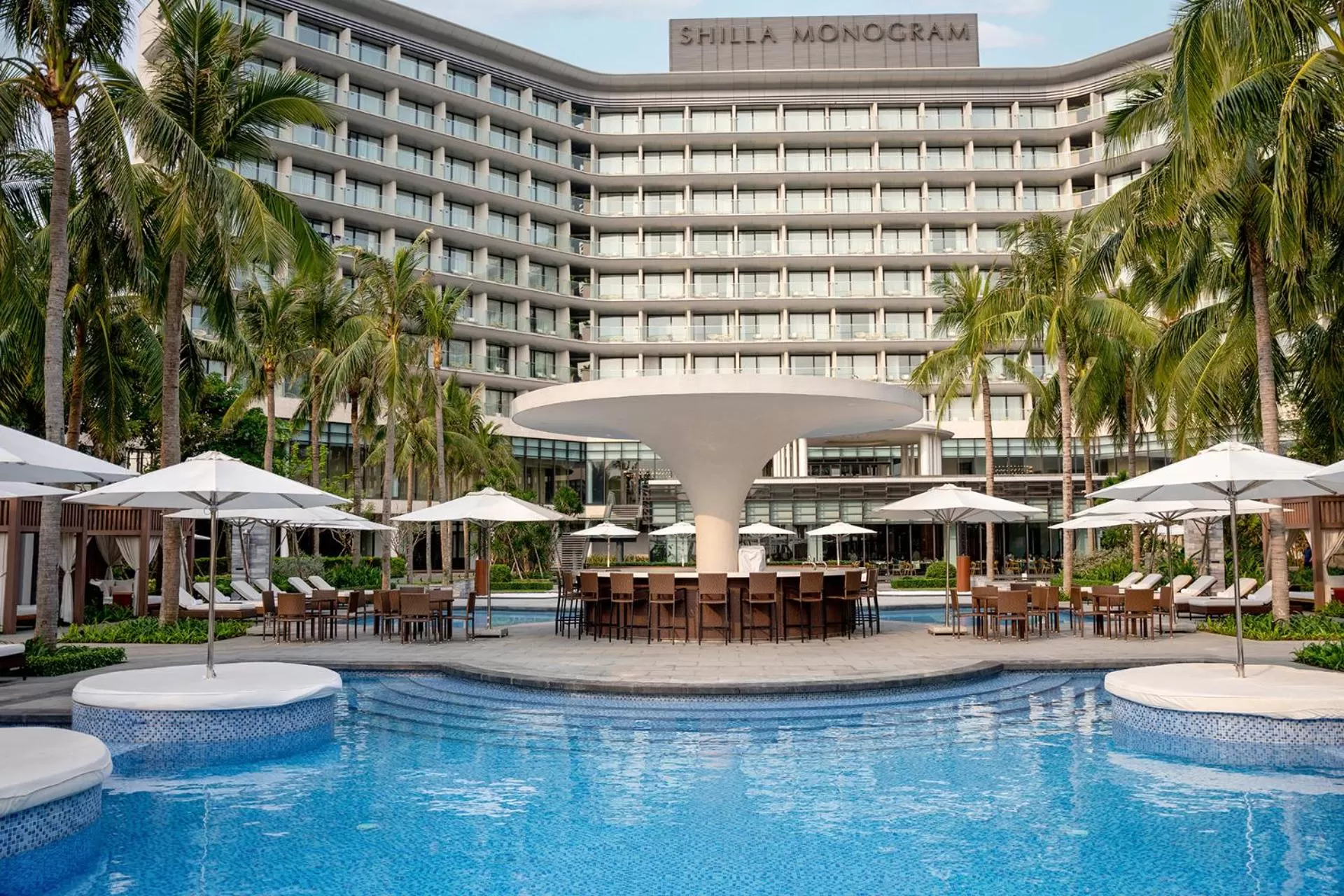 Restaurant/places to eat in Shilla Monogram Danang