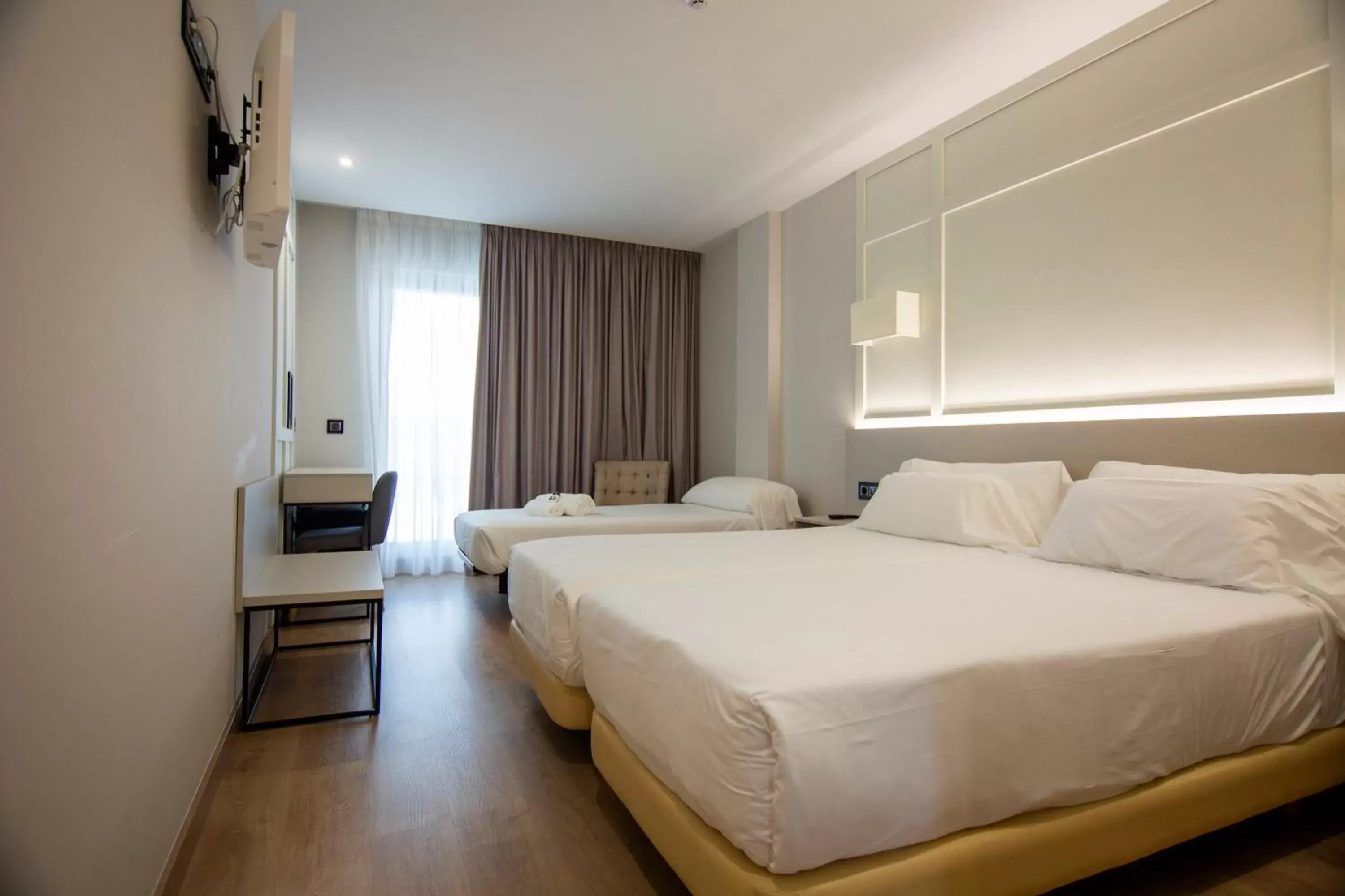 Bedroom, Bed in Oca Playa de Foz Hotel & Spa Bedroom, Bed in Oca Playa de Foz Hotel & Spa