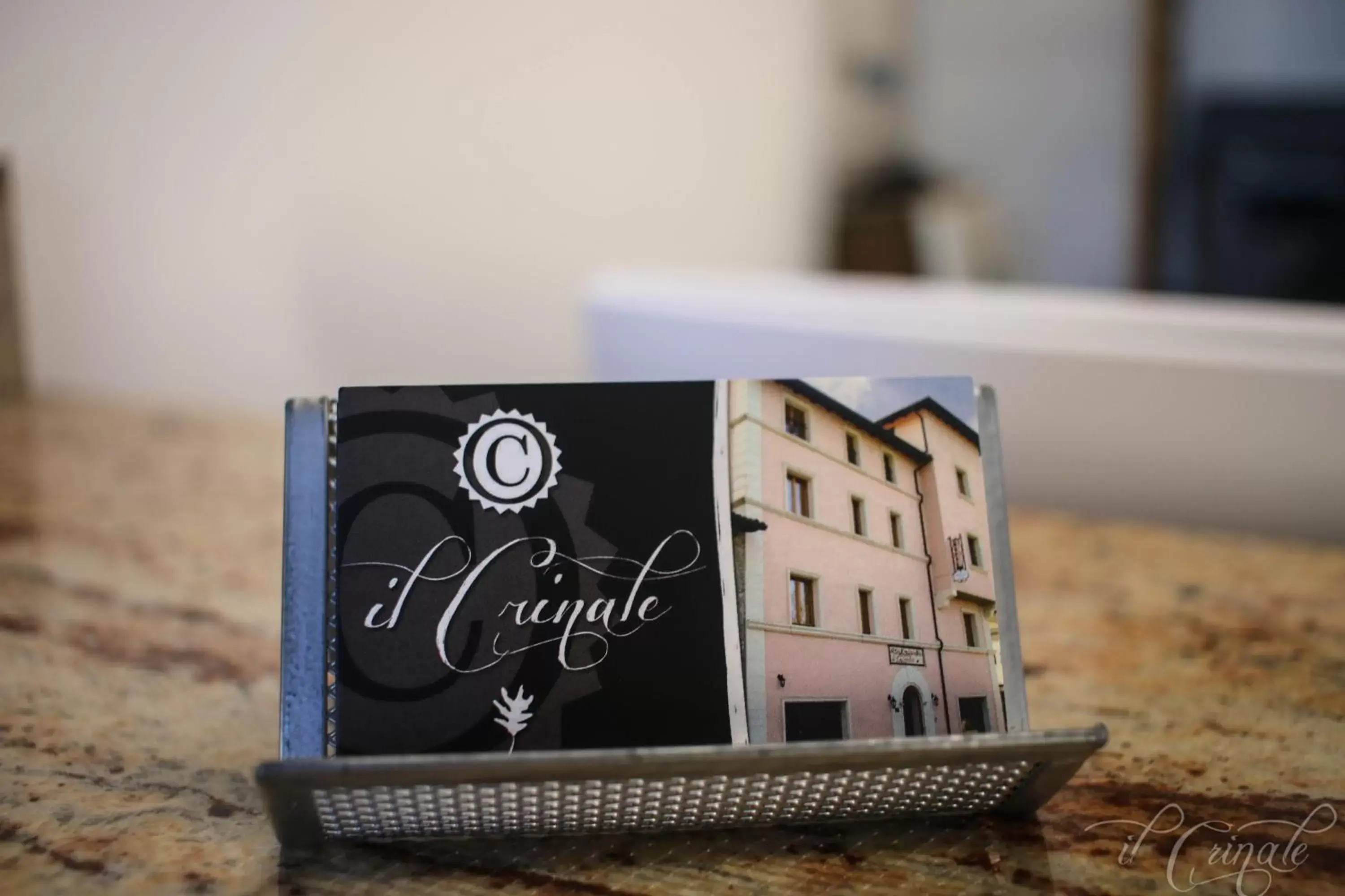 Logo/Certificate/Sign in Hotel Il Crinale