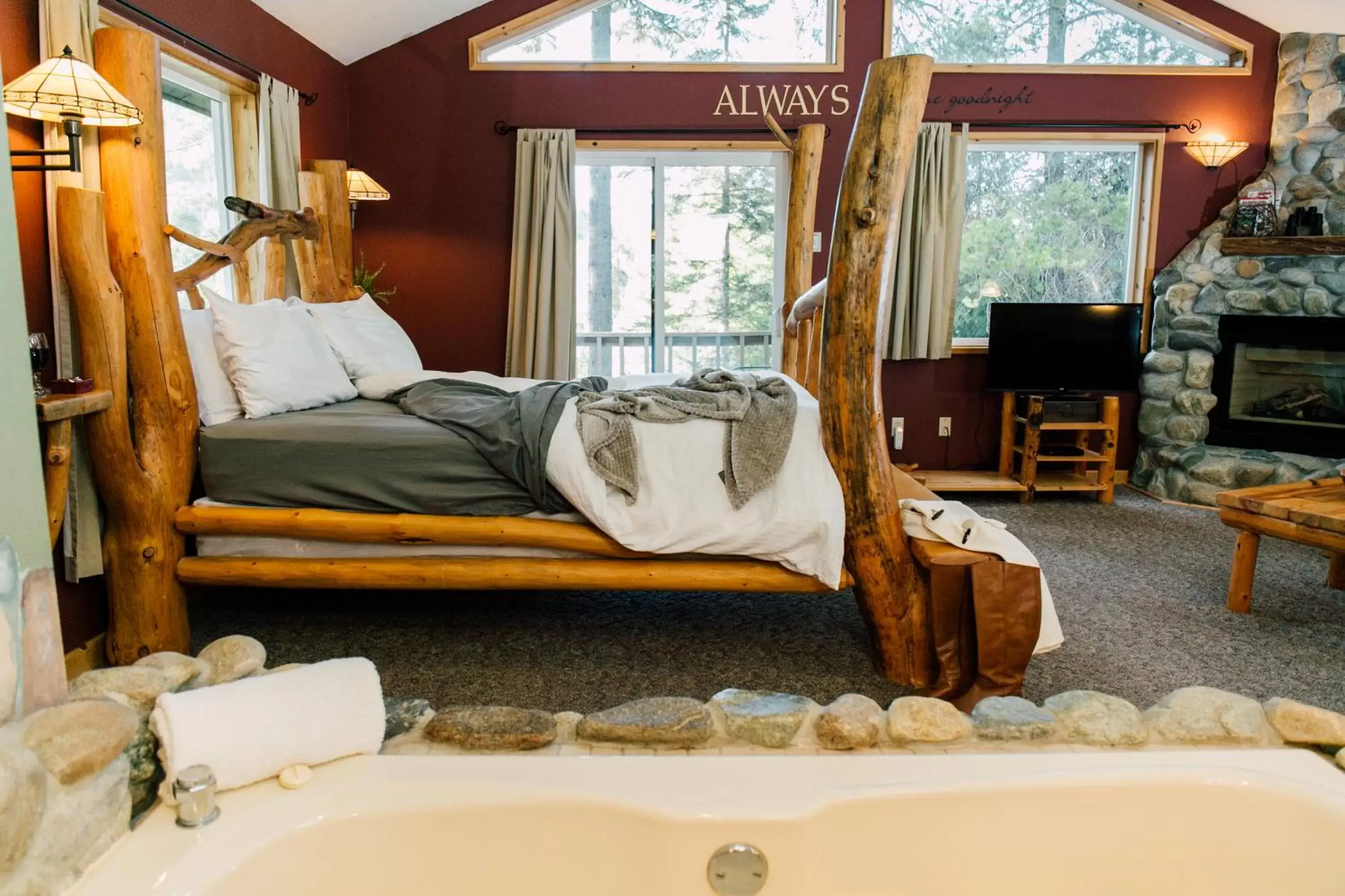 Bedroom in Pine River Ranch B&B