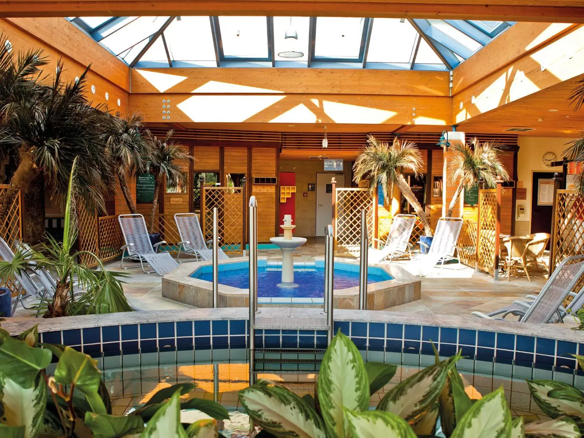 Spa and wellness centre/facilities, Swimming Pool in WONNEMAR Resort-Hotel