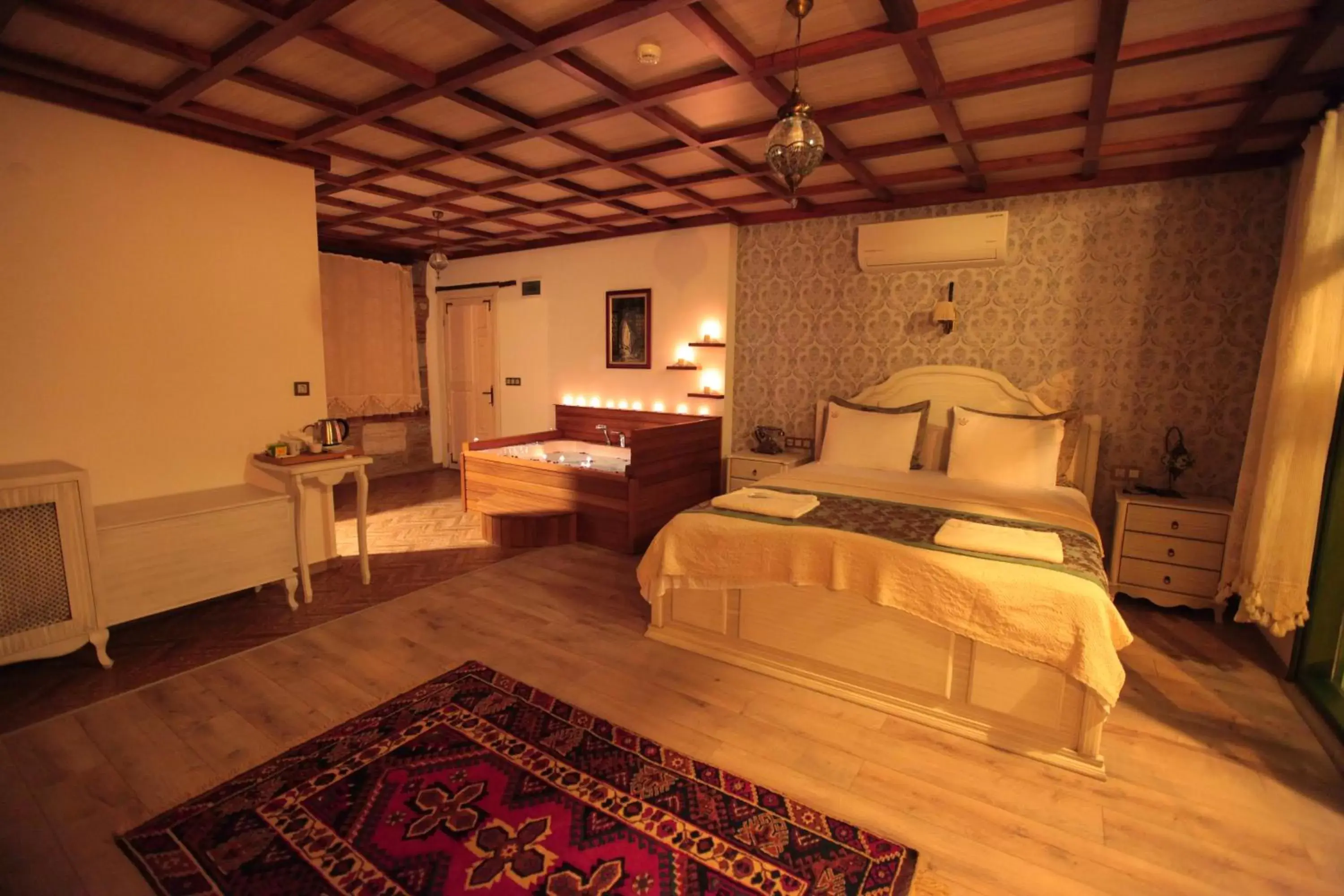 Bed in Celsus Boutique Hotel