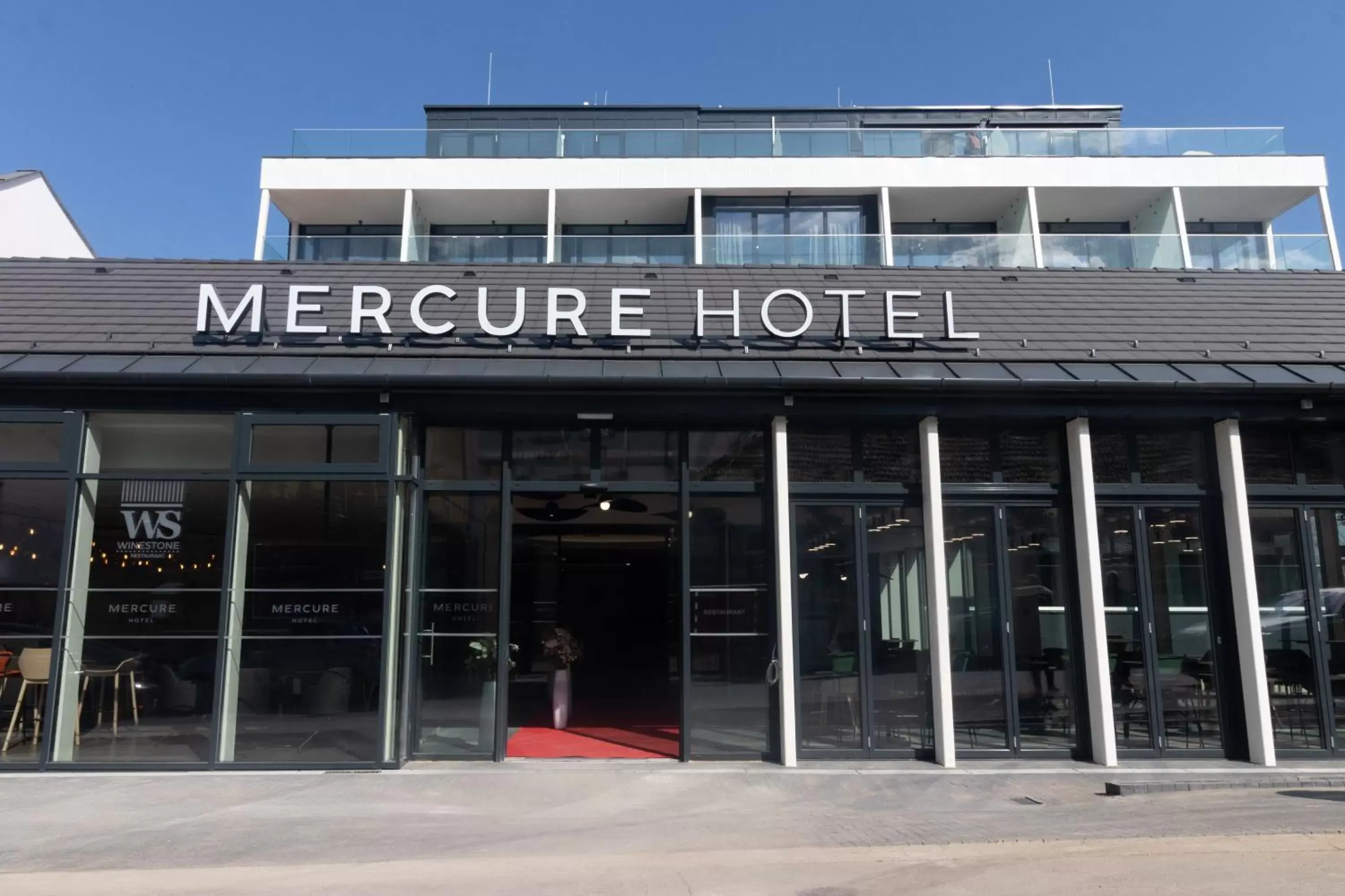 Facade/entrance, Property Building in Mercure Tokaj Center