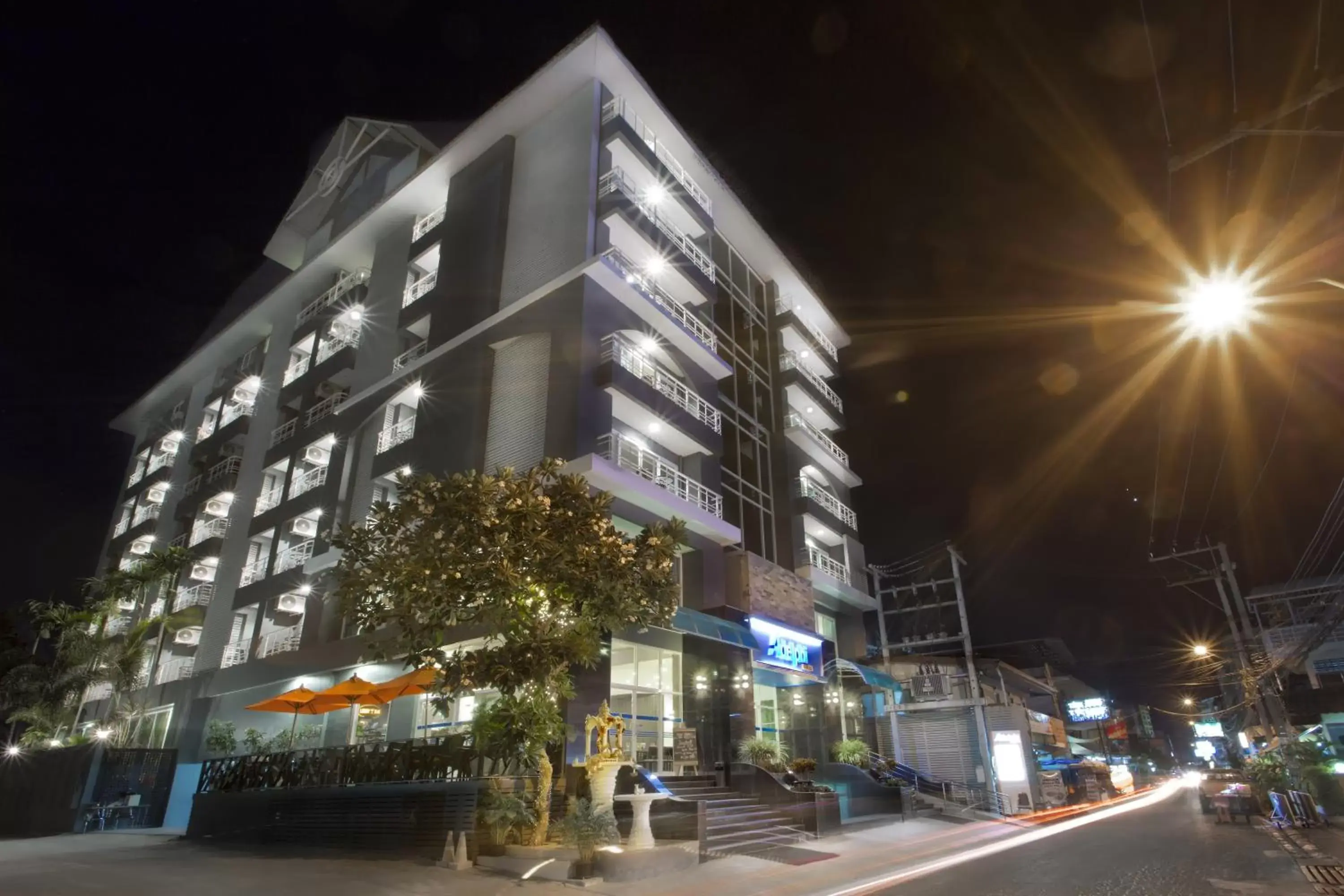 Property Building in Adelphi Pattaya - SHA Extra Plus