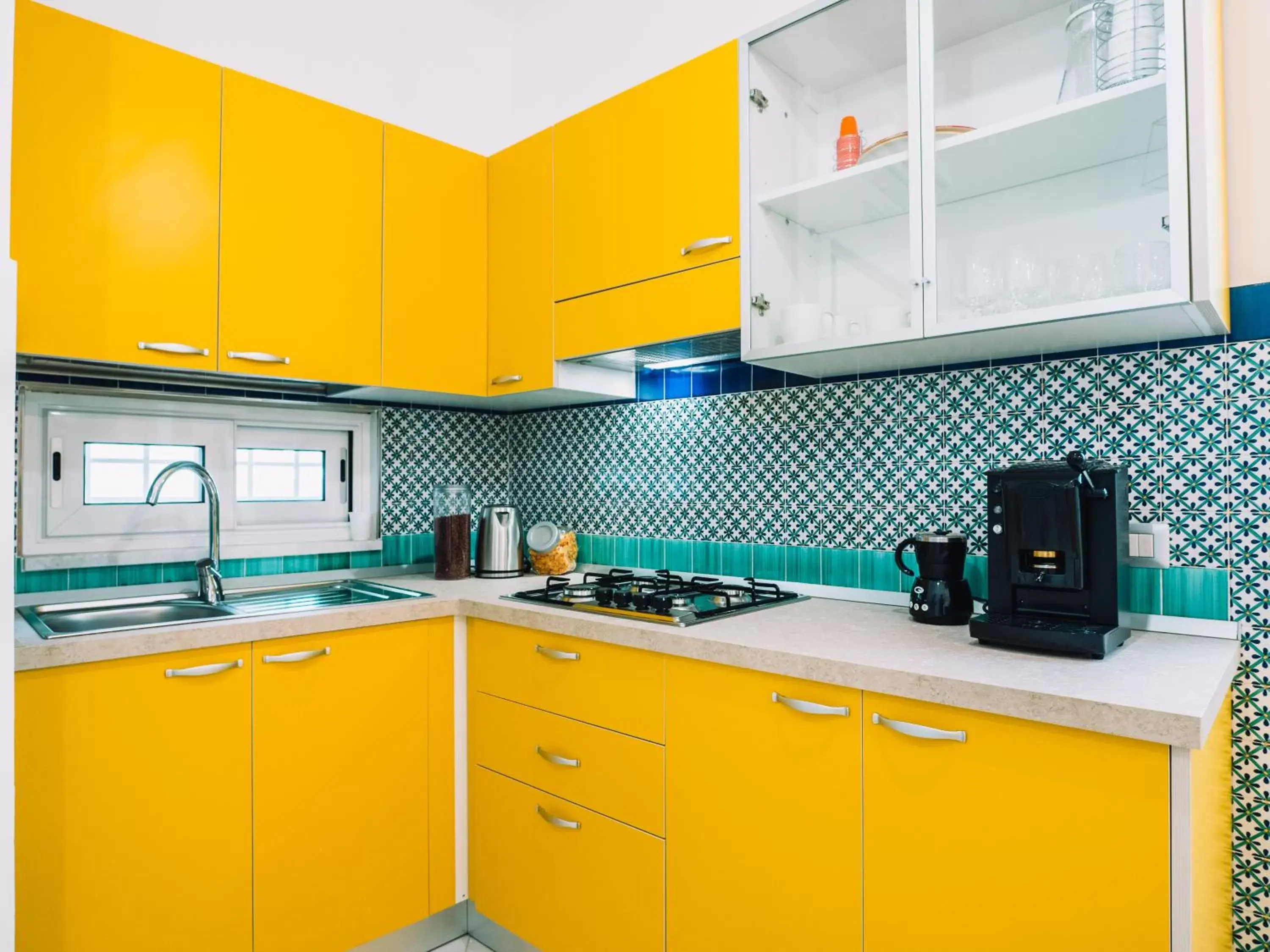 Communal kitchen, Kitchen/Kitchenette in Sweet Country Home - Casa LuMePa