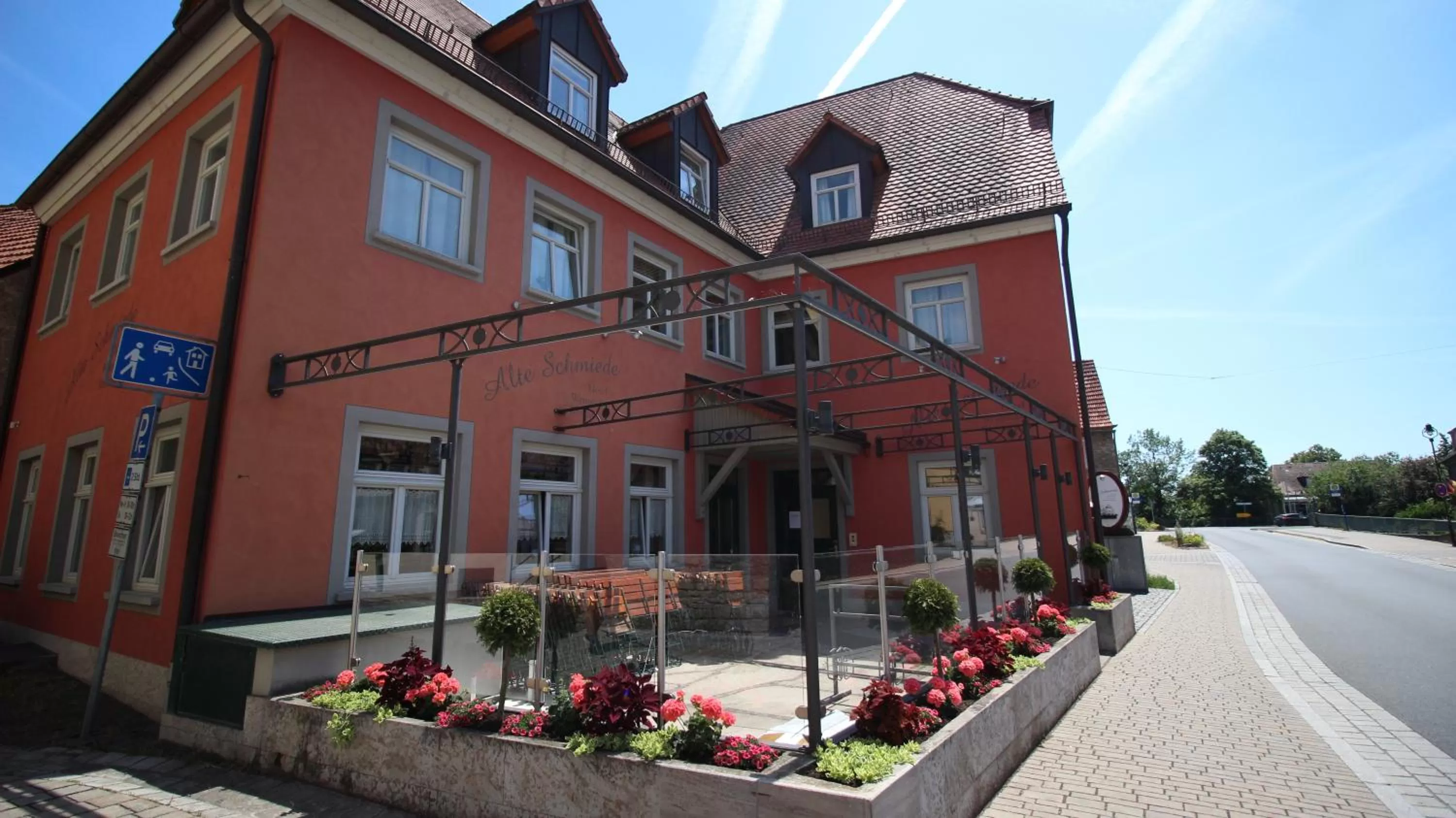 Property building in Aparthotel Alte Schmiede Dettelbach