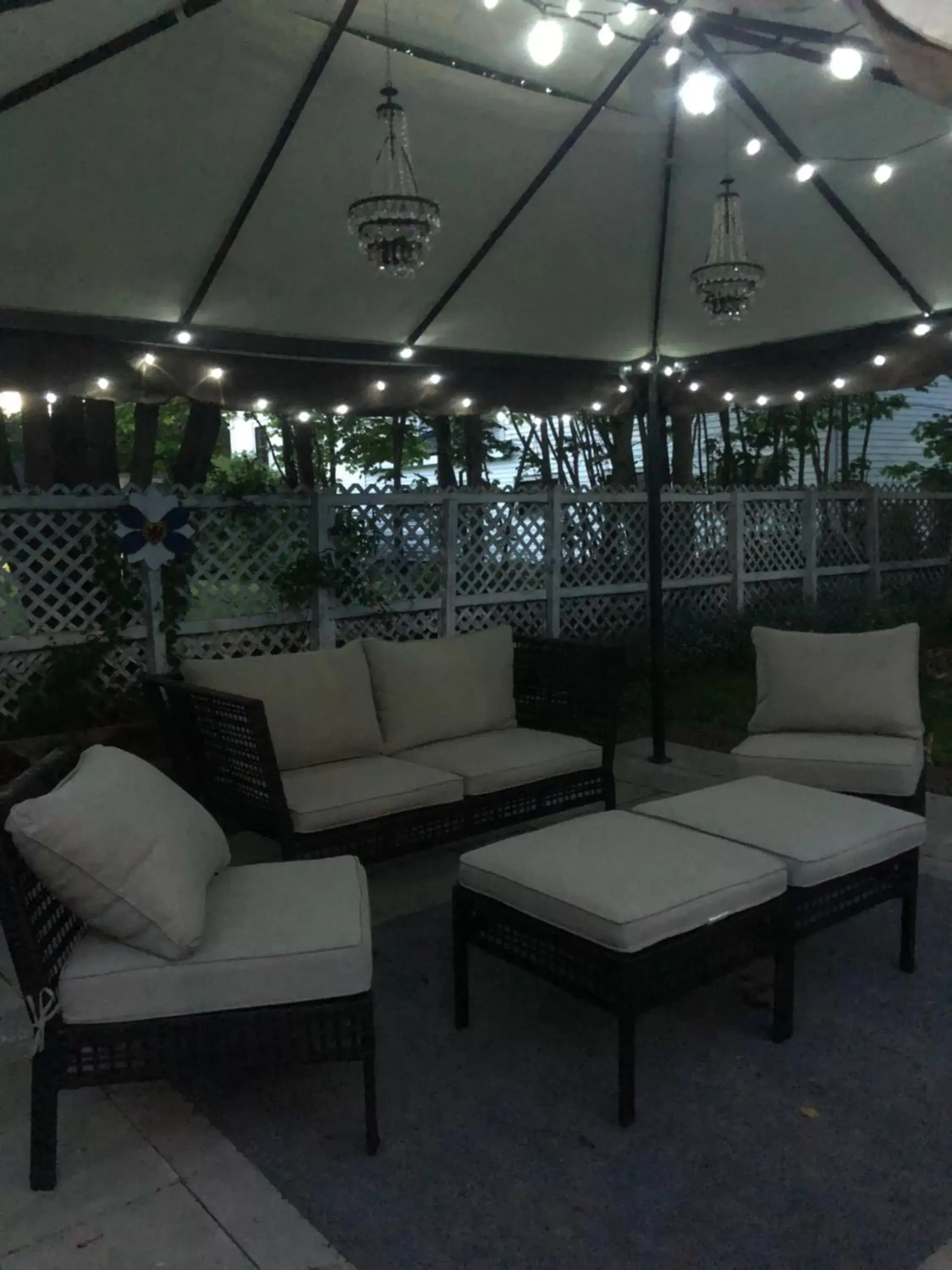 Patio, Seating Area in Pleasant Street Inn