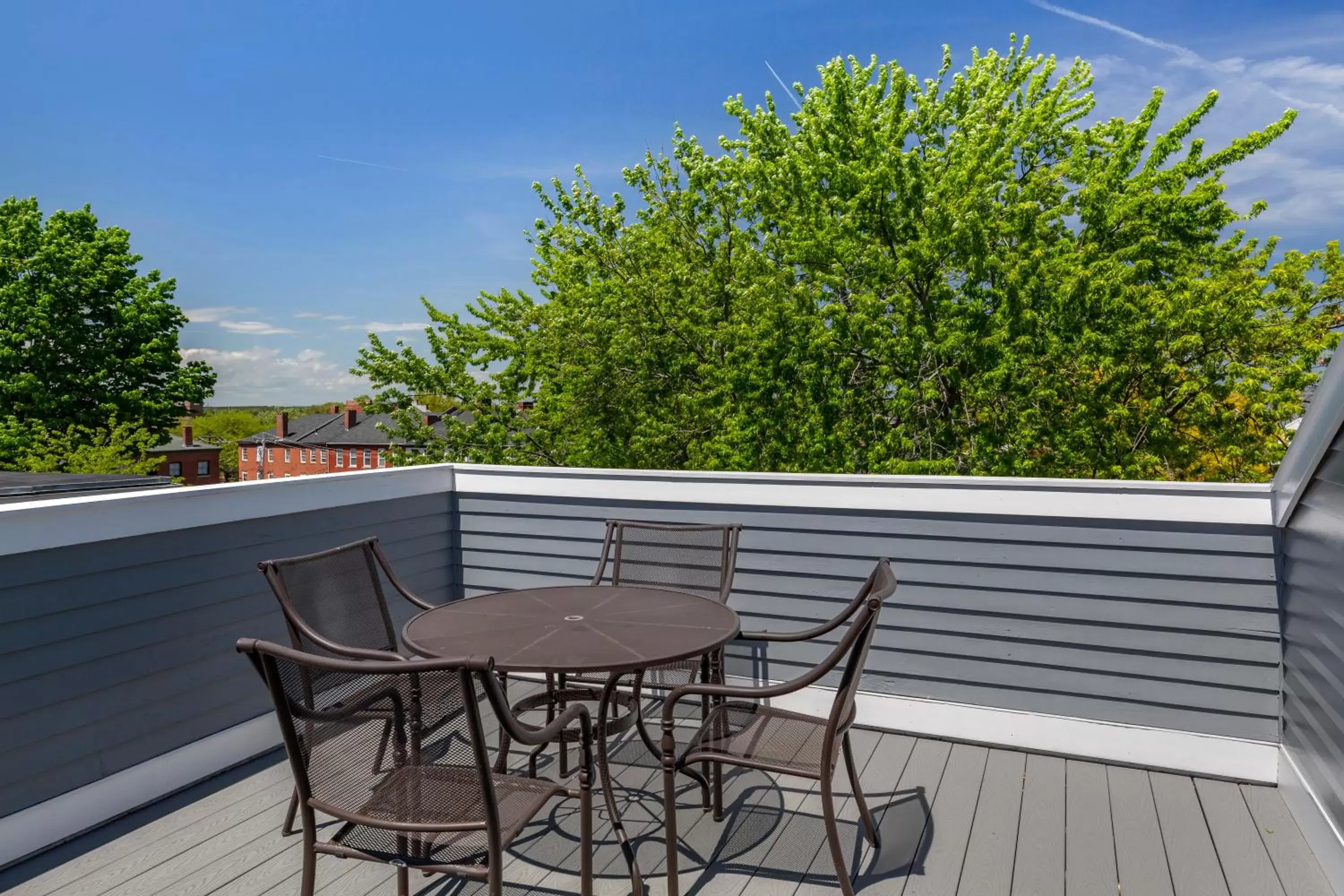 Balcony/Terrace in Essex Street Inn & Suites, Ascend Hotel Collection