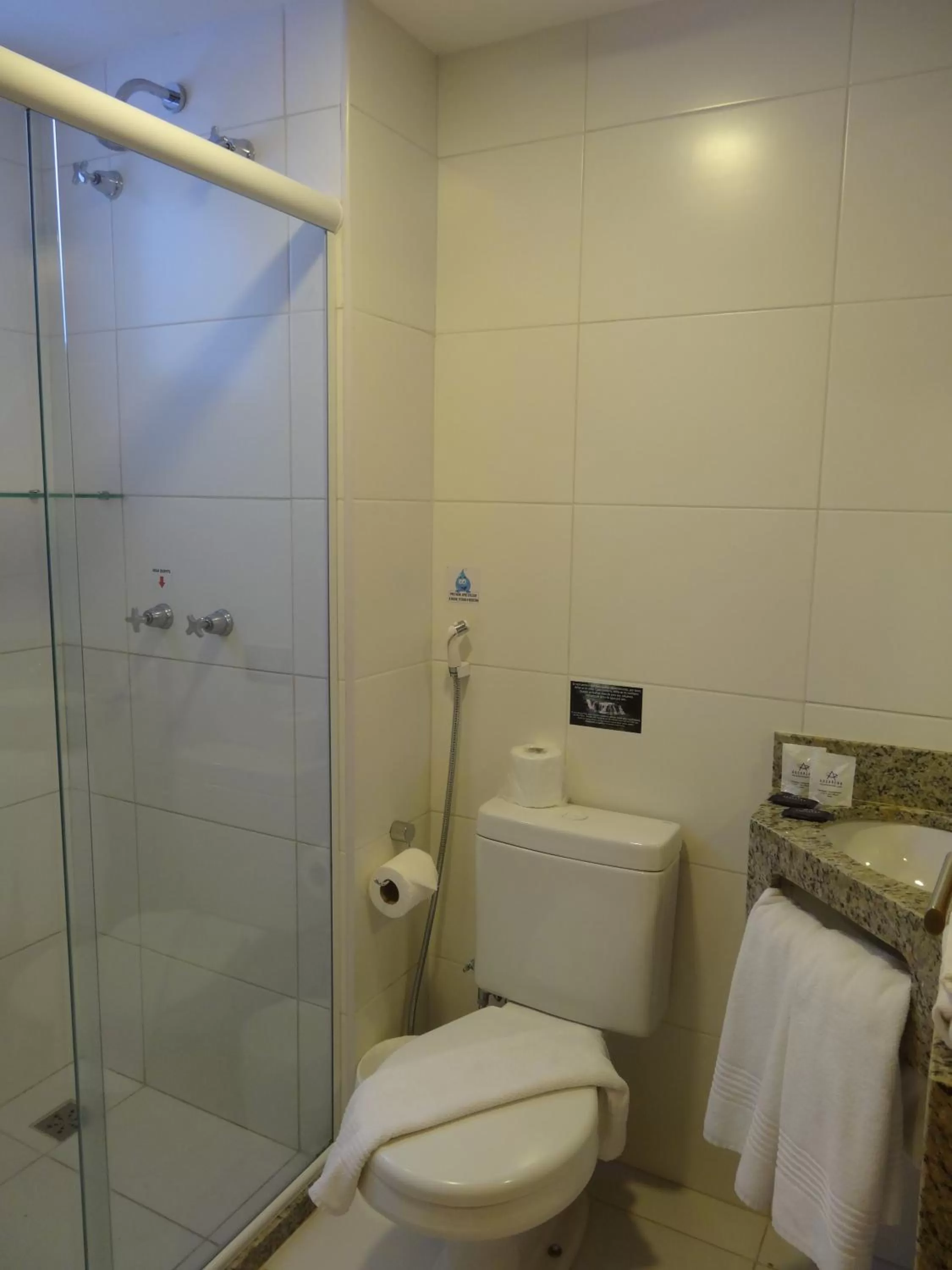 Bathroom in Aquarena Hotel