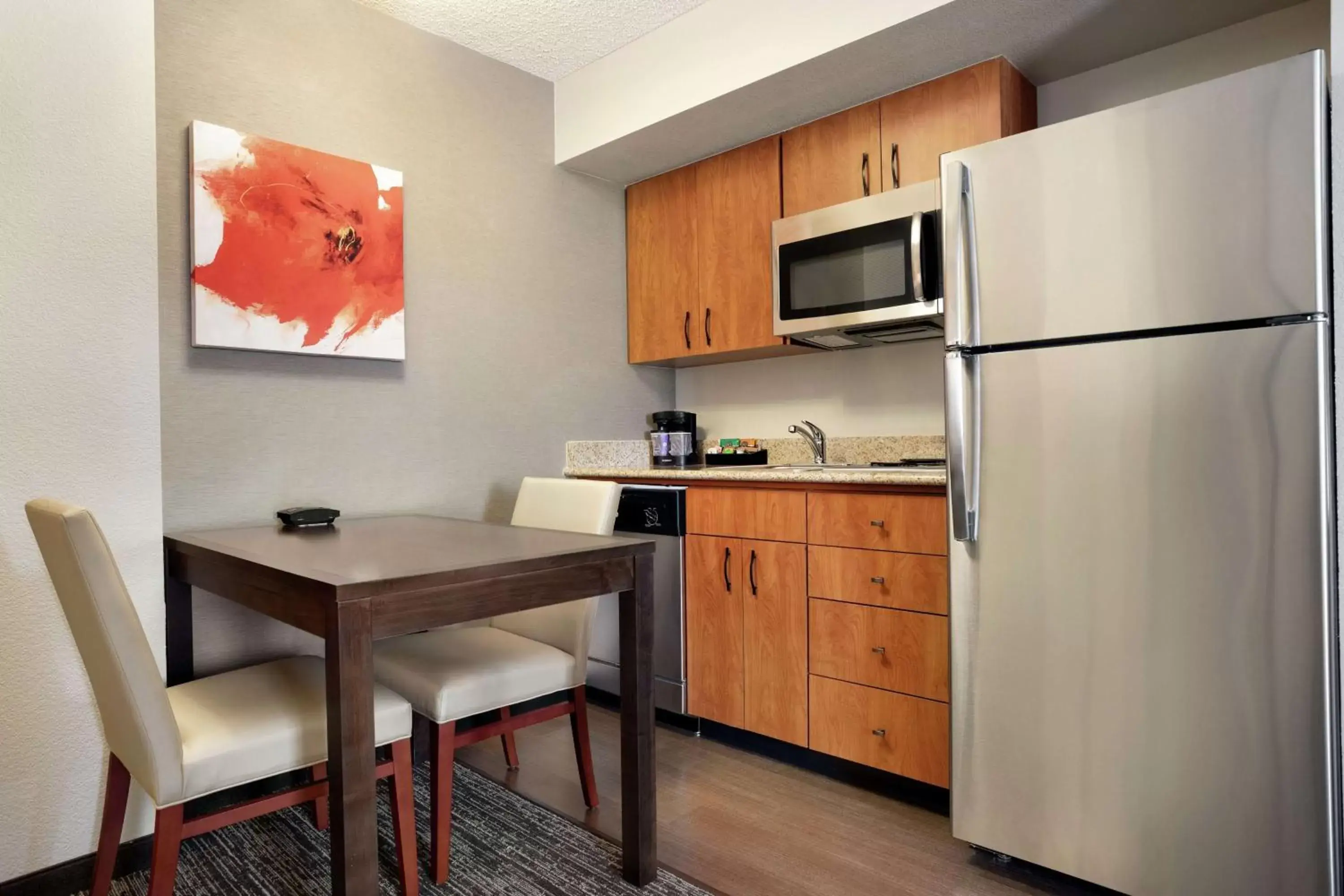 Kitchen or kitchenette, Kitchen/Kitchenette in Homewood Suites by Hilton Phoenix-Chandler