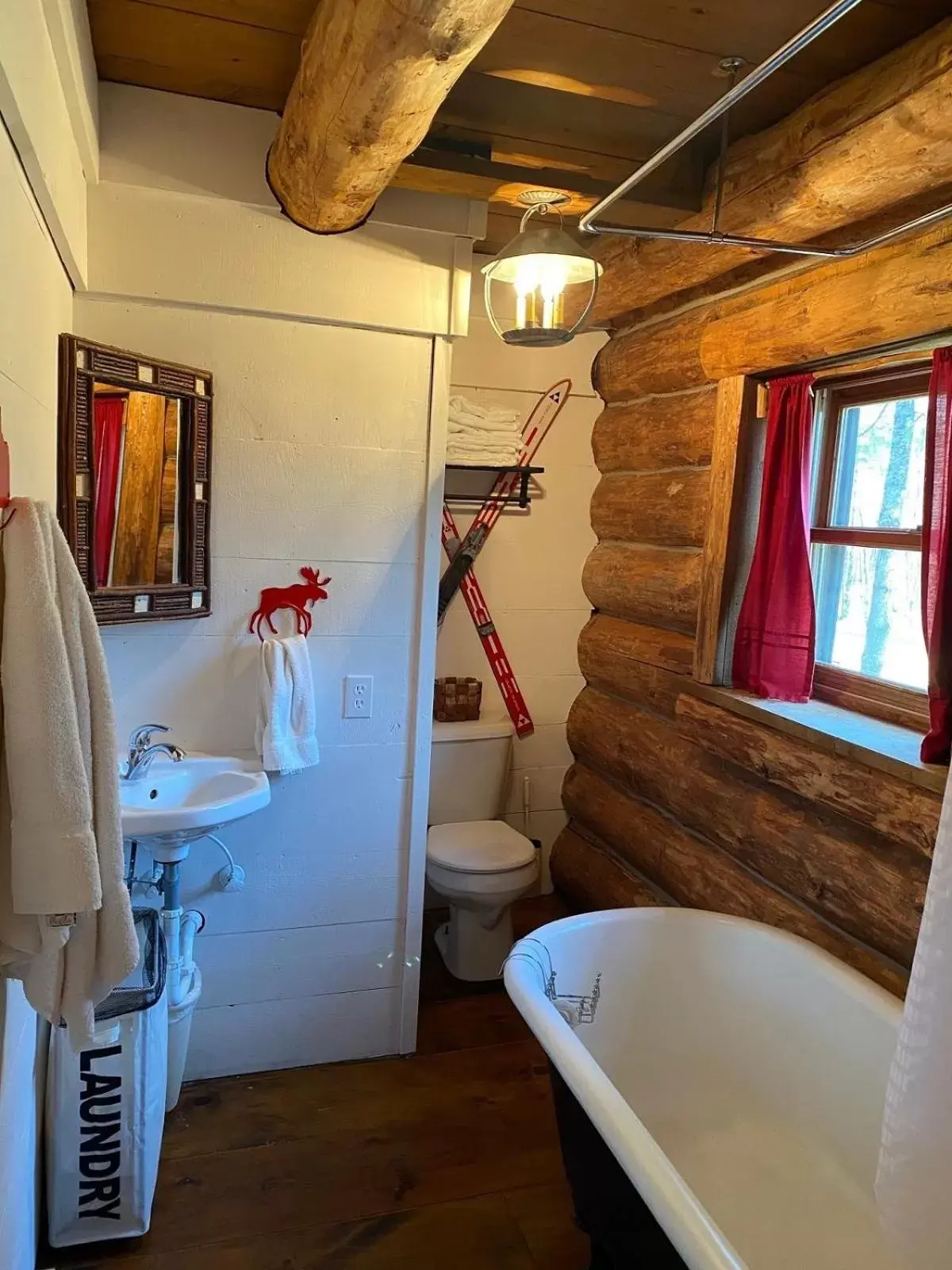 Bathroom in Drummond Island Resort & Conference Center