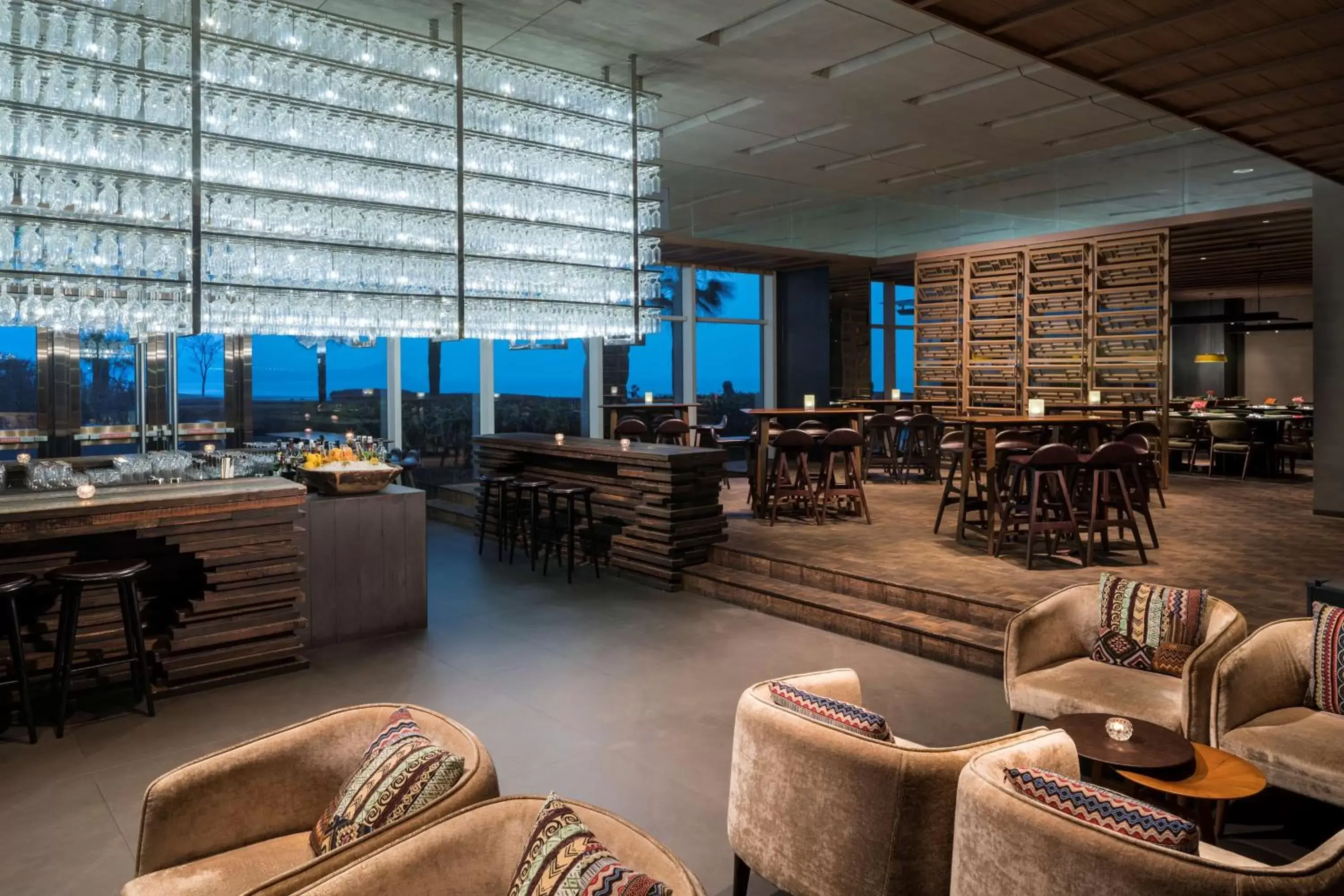 Restaurant/Places to Eat in Hyatt Regency Qingdao - Stone old beach - Exhibition Center