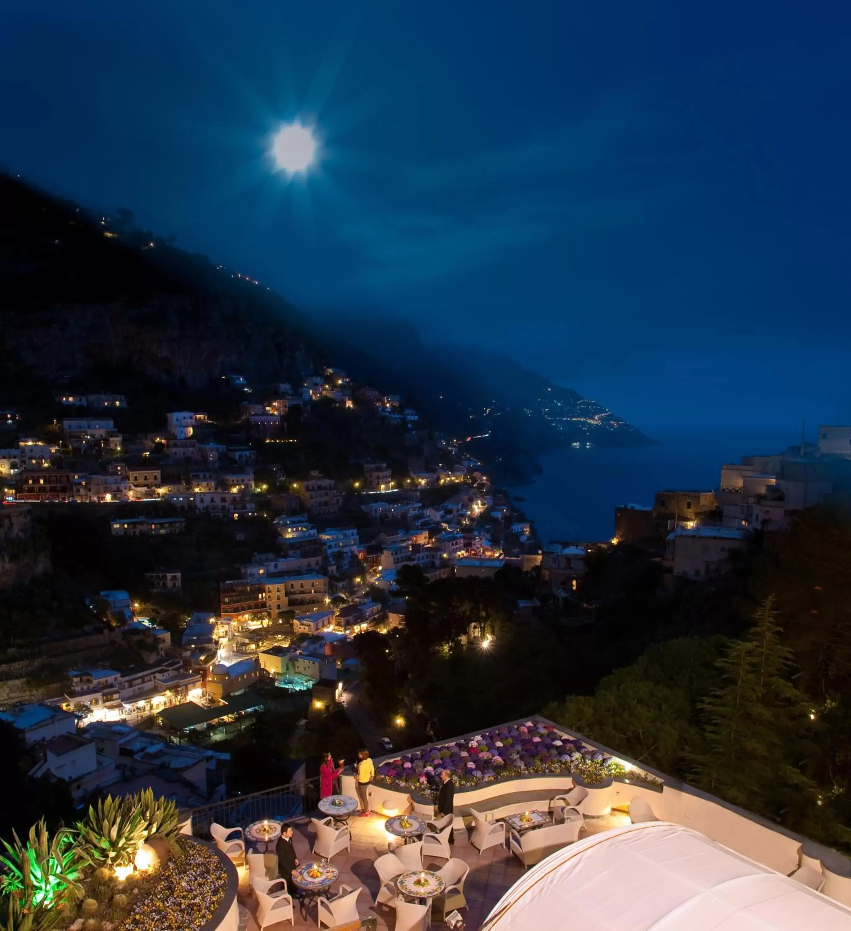 Facade/entrance, Bird's-eye View in Hotel Royal Positano