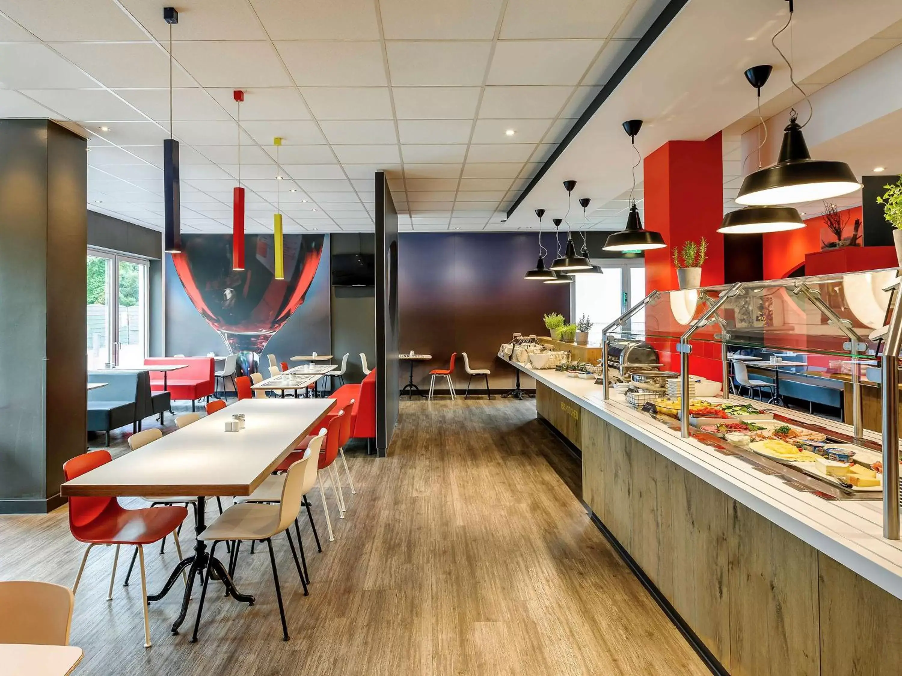 Restaurant/Places to Eat in ibis Hotel Frankfurt Airport