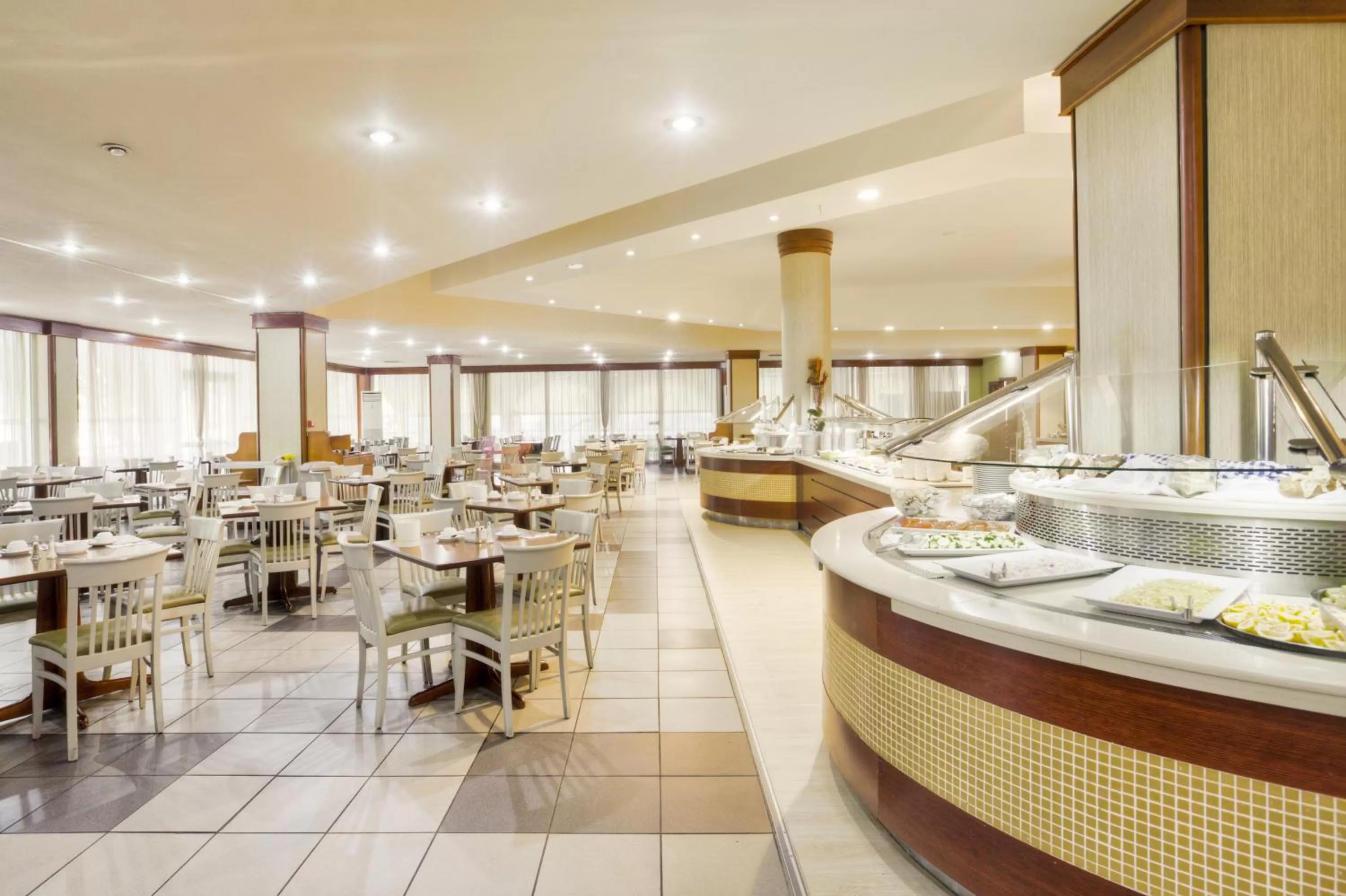 Restaurant/places to eat in Kipriotis Village Resort