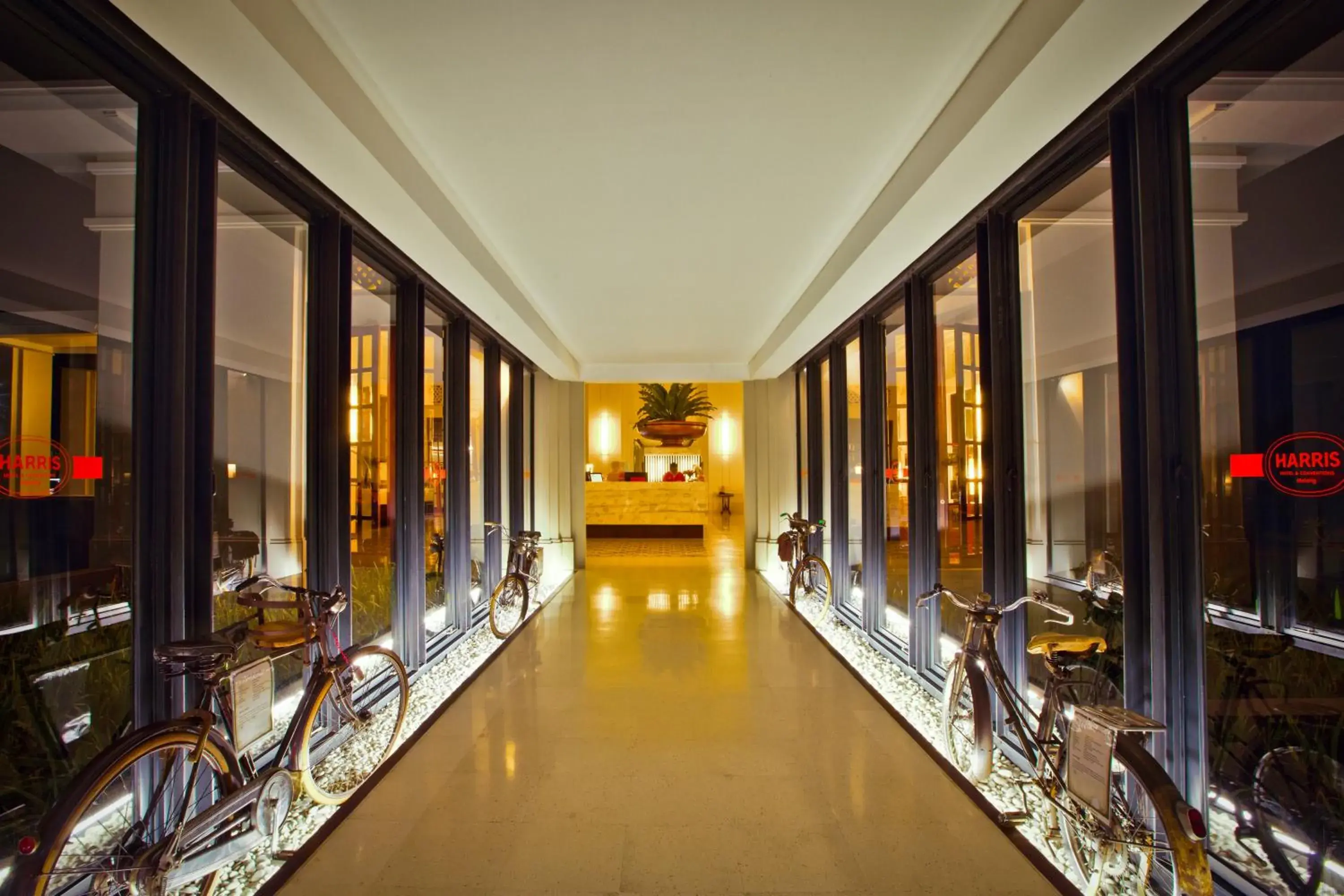 Lobby or reception in HARRIS Hotel & Conventions Malang Lobby or reception in HARRIS Hotel & Conventions Malang