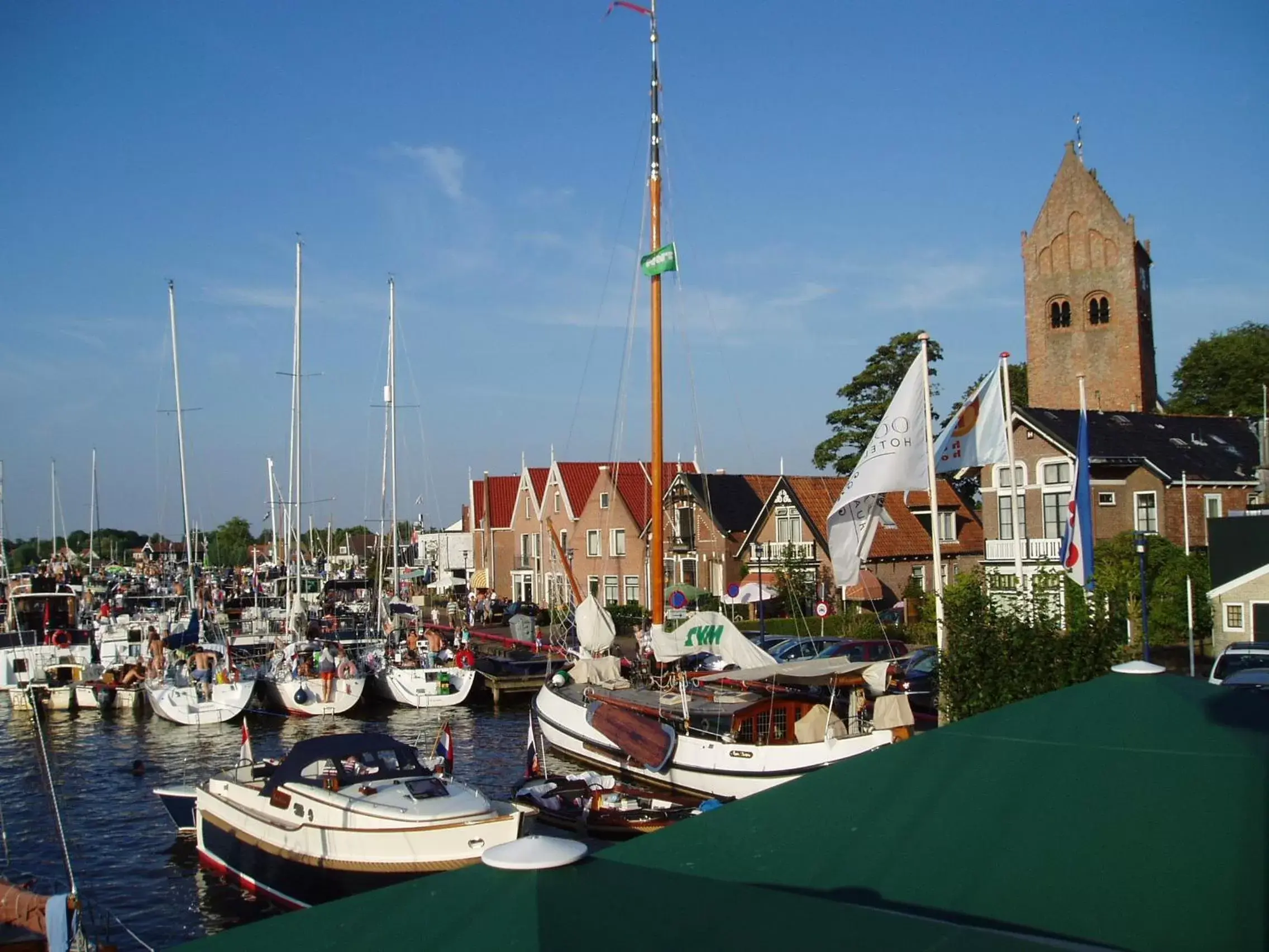 Area and facilities in De Thuiskamer in Grou als B&B of Vakantiehuis