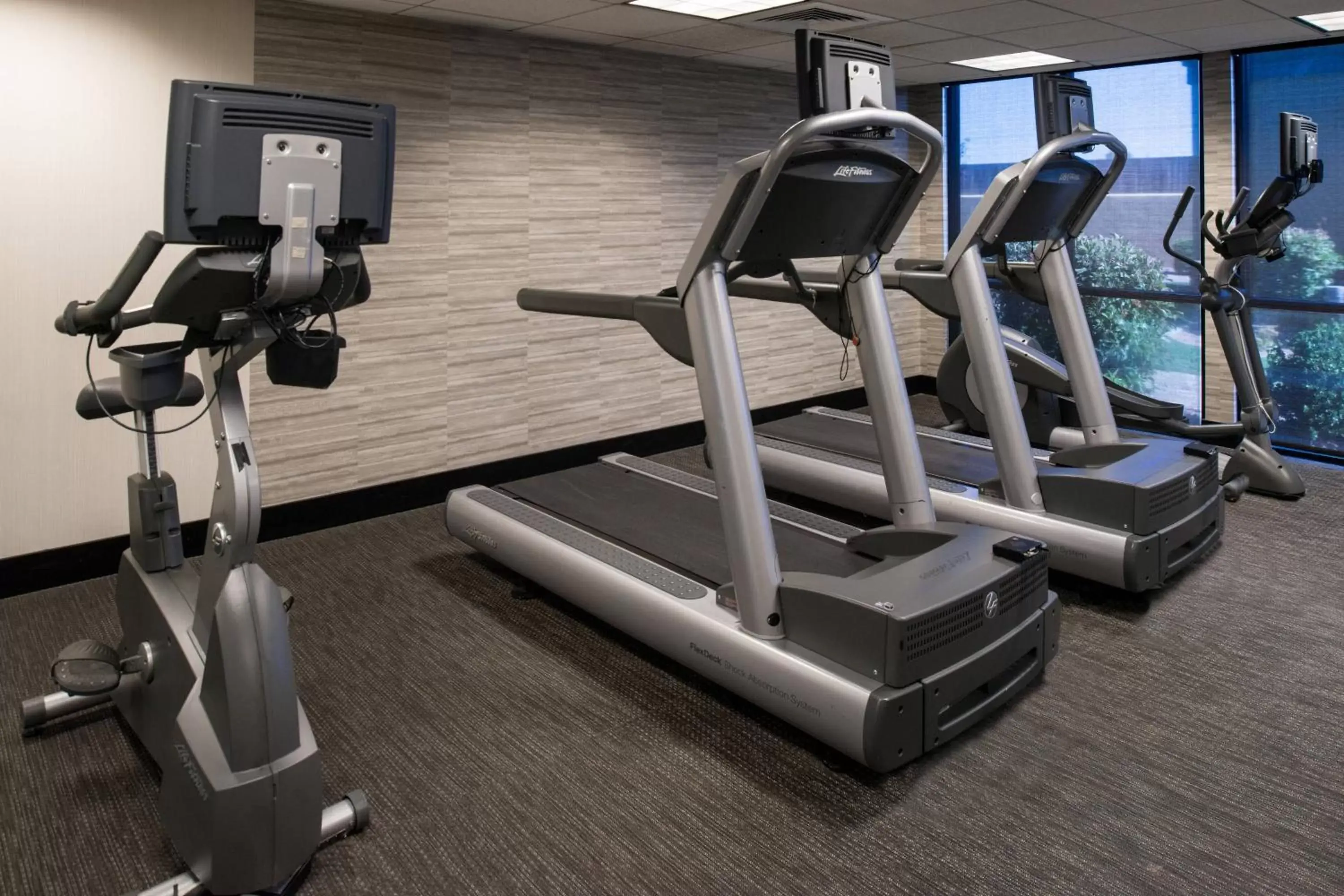 Fitness centre/facilities, Fitness Center/Facilities in Courtyard by Marriott Victorville Hesperia