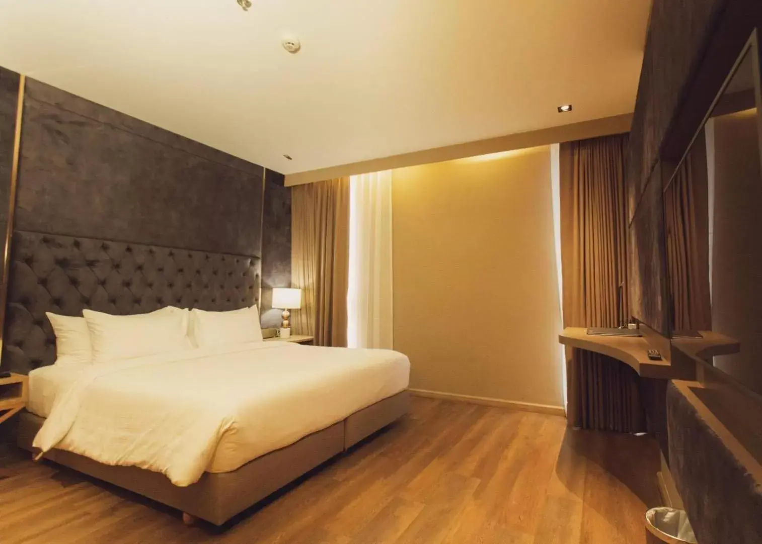 Bedroom, Bed in Zayn Hotel Bangkok - SHA Plus Certified