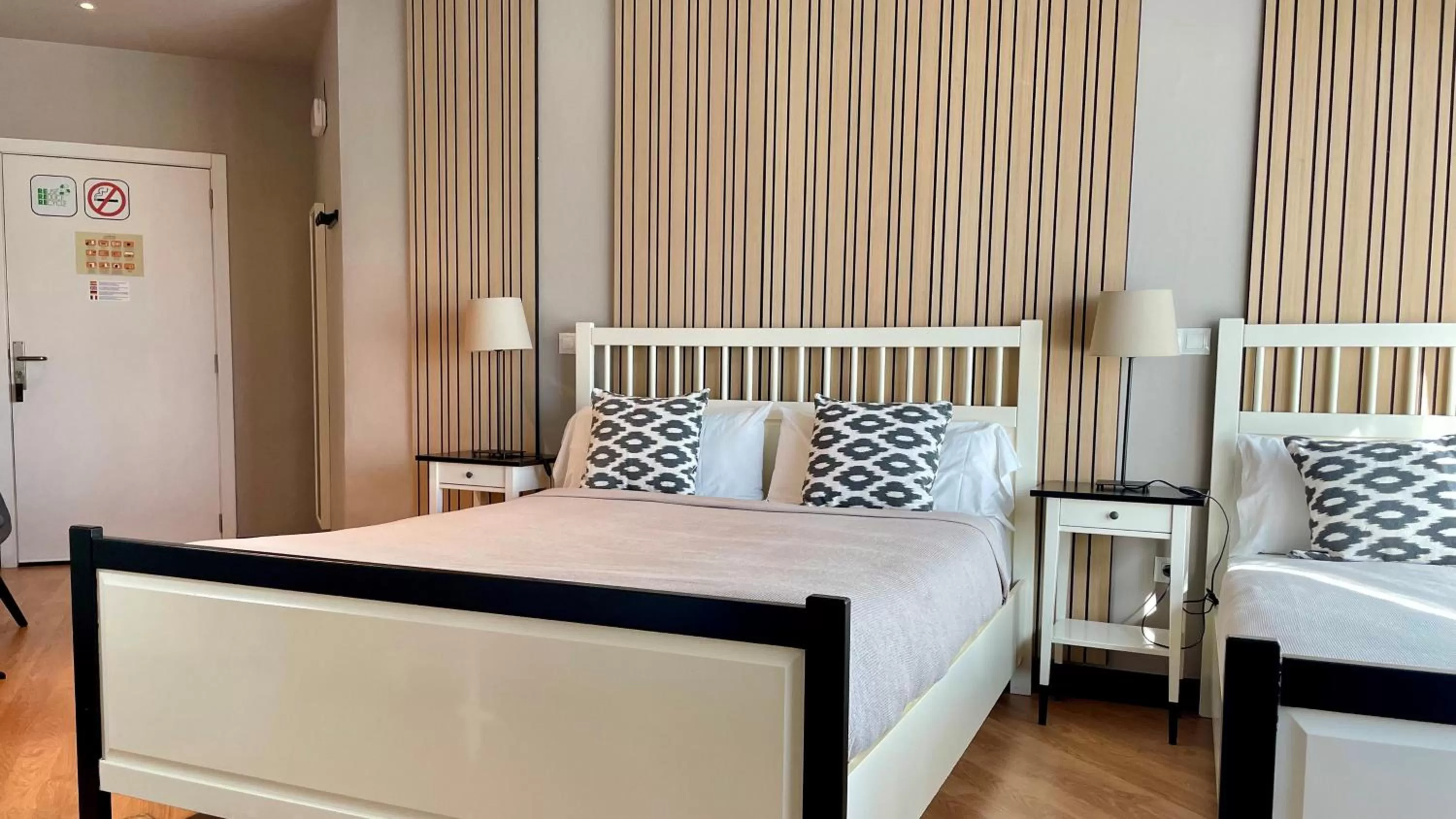 Bed in MD Modern Hotel - Jardines