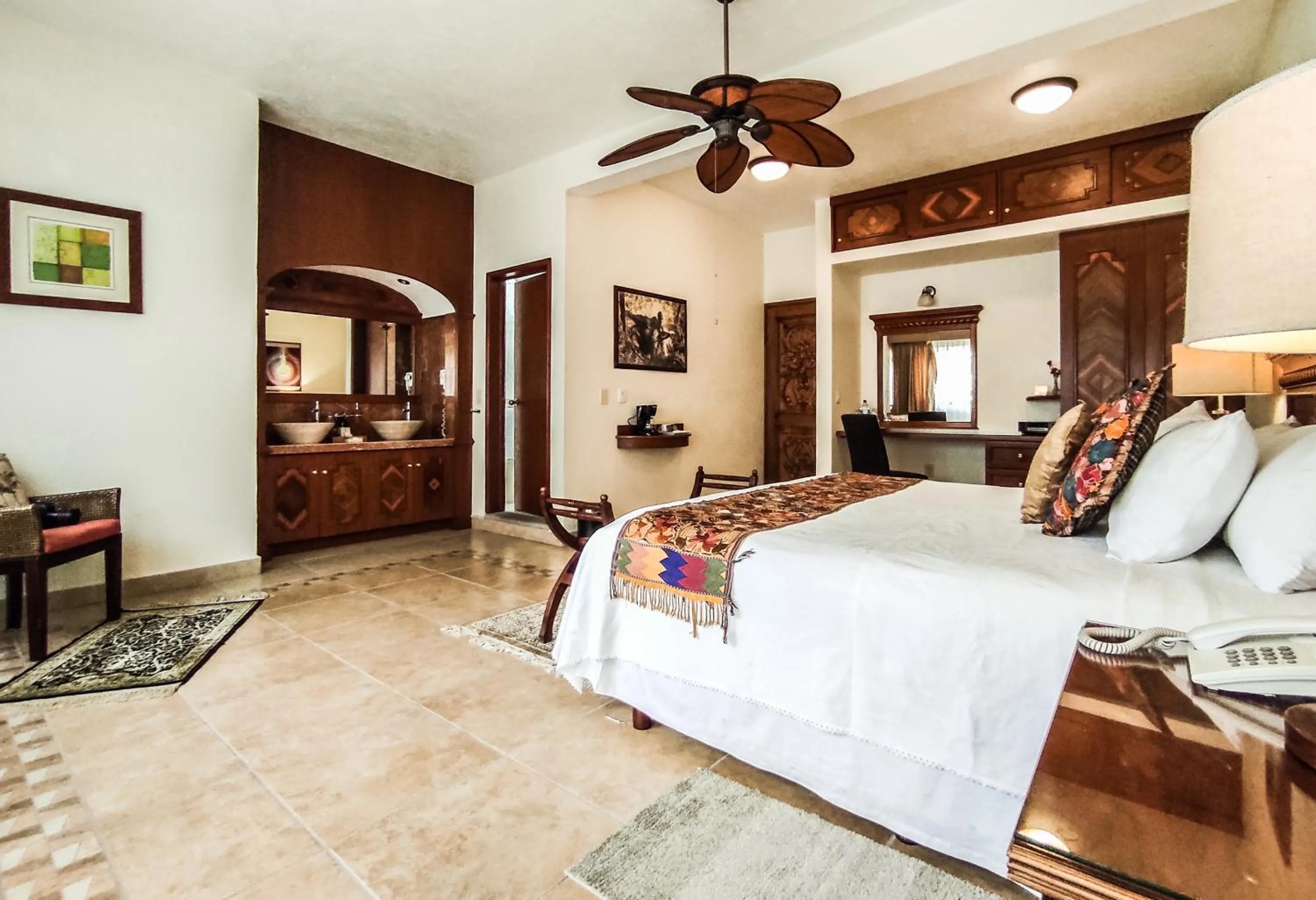 Photo of the whole room, Bed in La Buena Vibra Wellness Resort & Spa