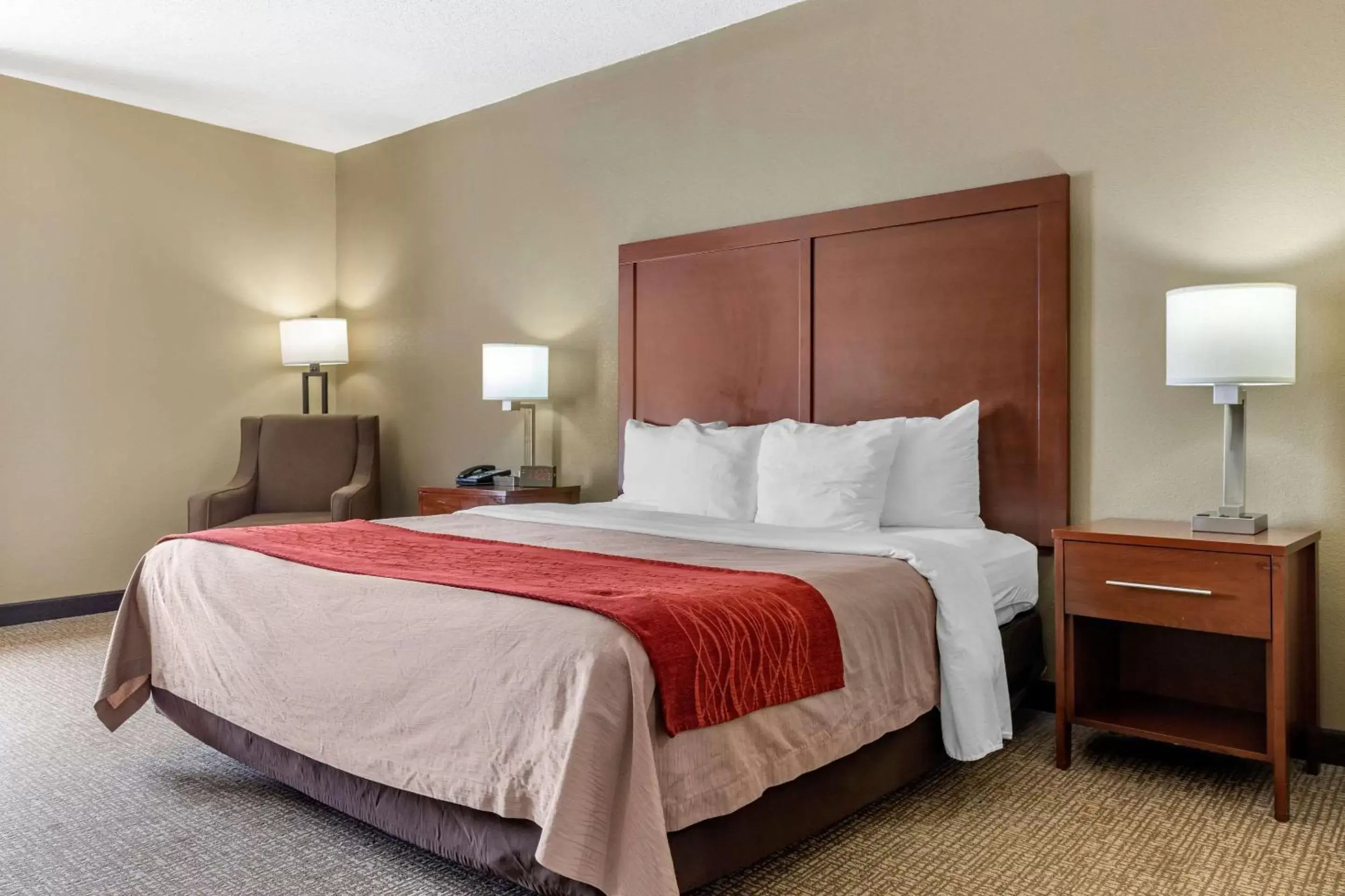 Photo of the whole room, Bed in Comfort Inn Blythewood - North Columbia