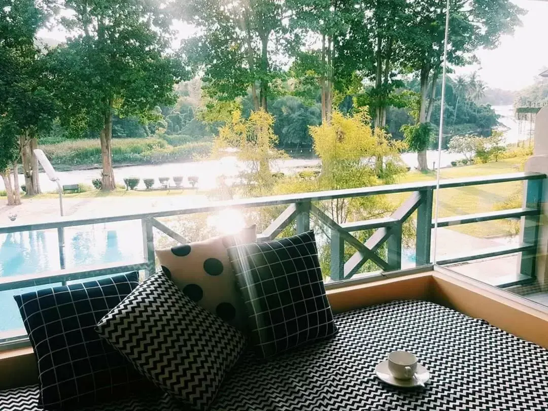 River view, Balcony/Terrace in Aekpailin River Kwai Resort