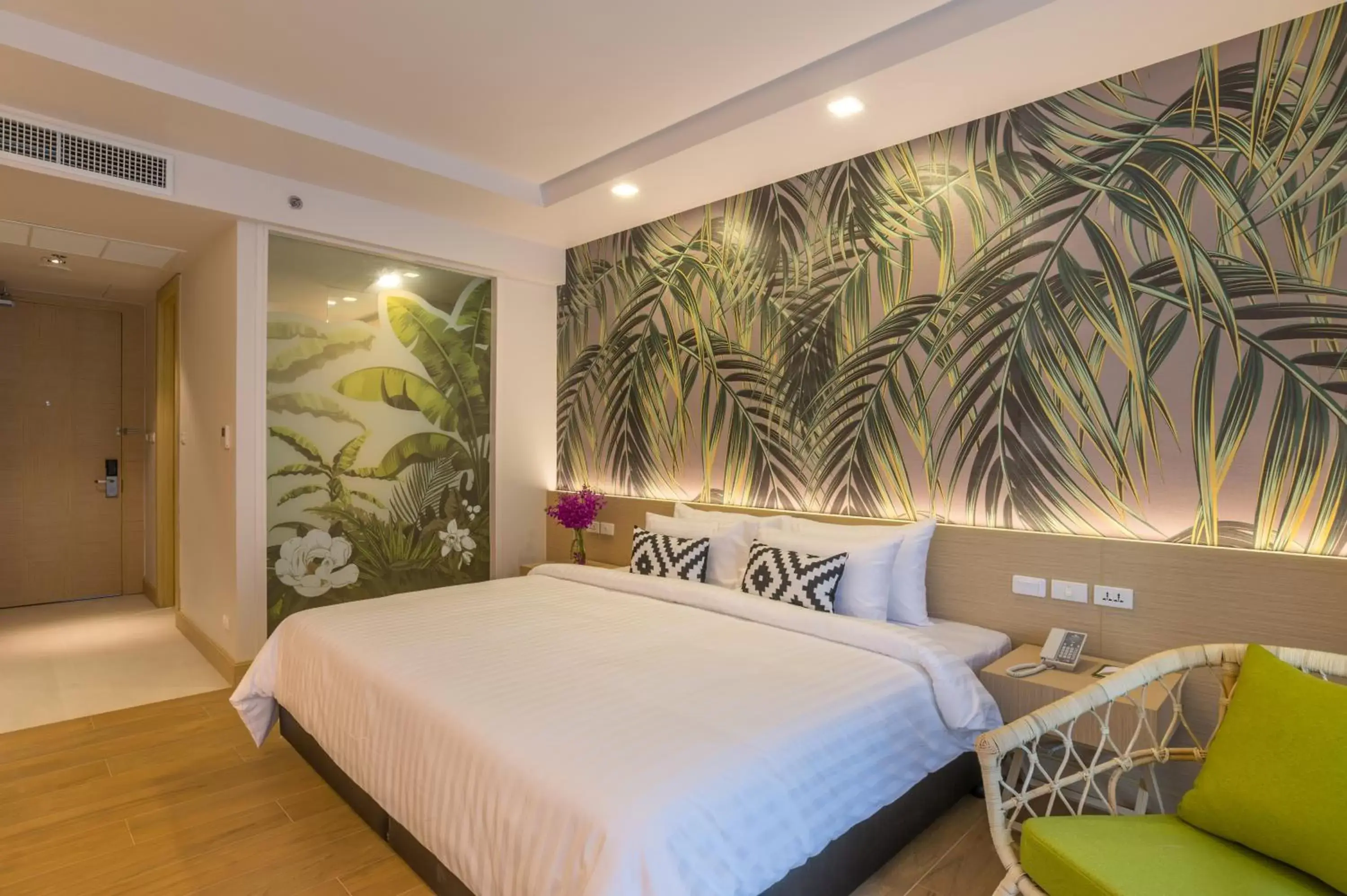 Bed in Panan Krabi Resort - SHA Extra Plus