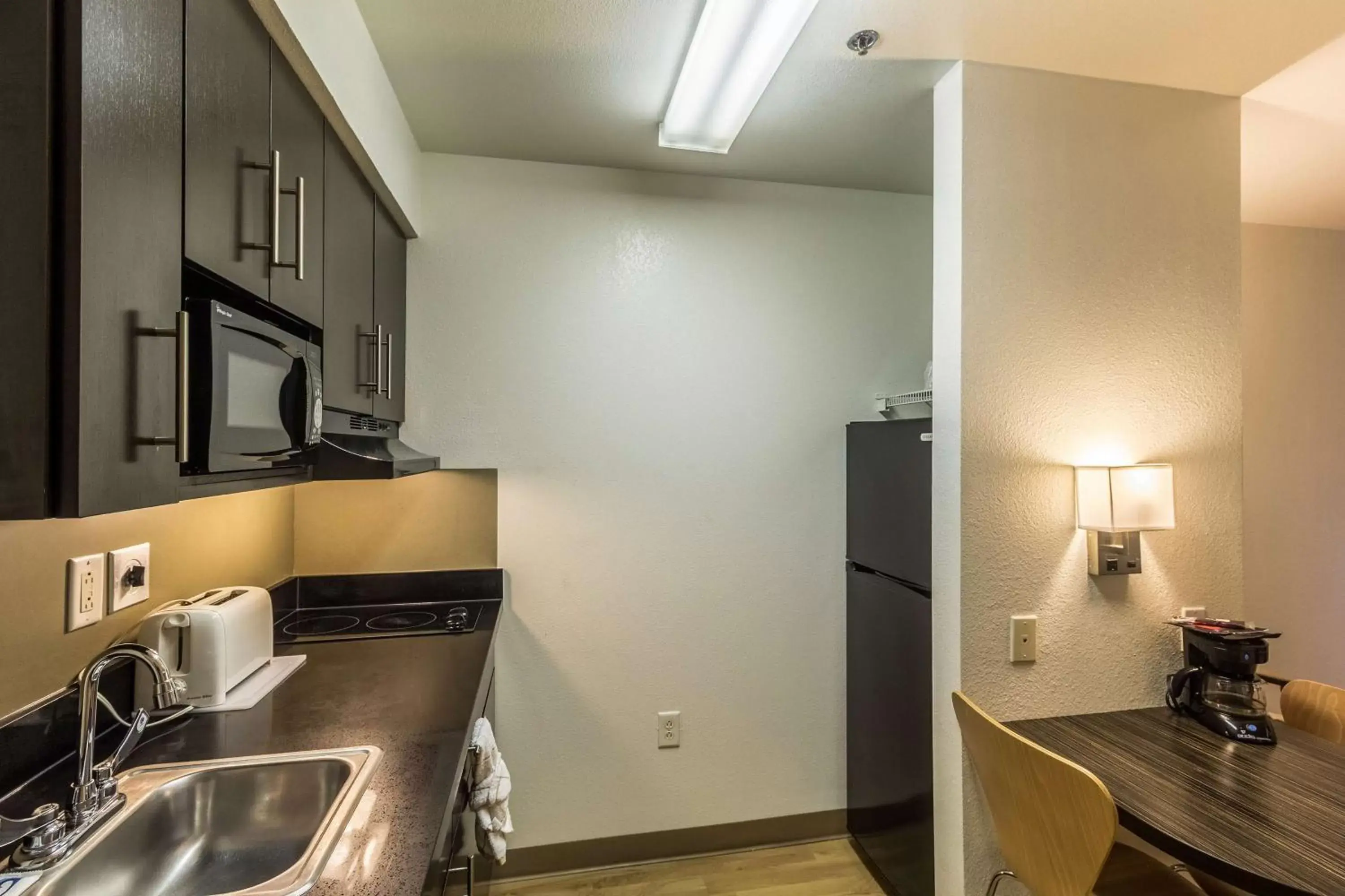 Photo of the whole room in Studio 6-Mcallen, TX Photo of the whole room in Studio 6-Mcallen, TX