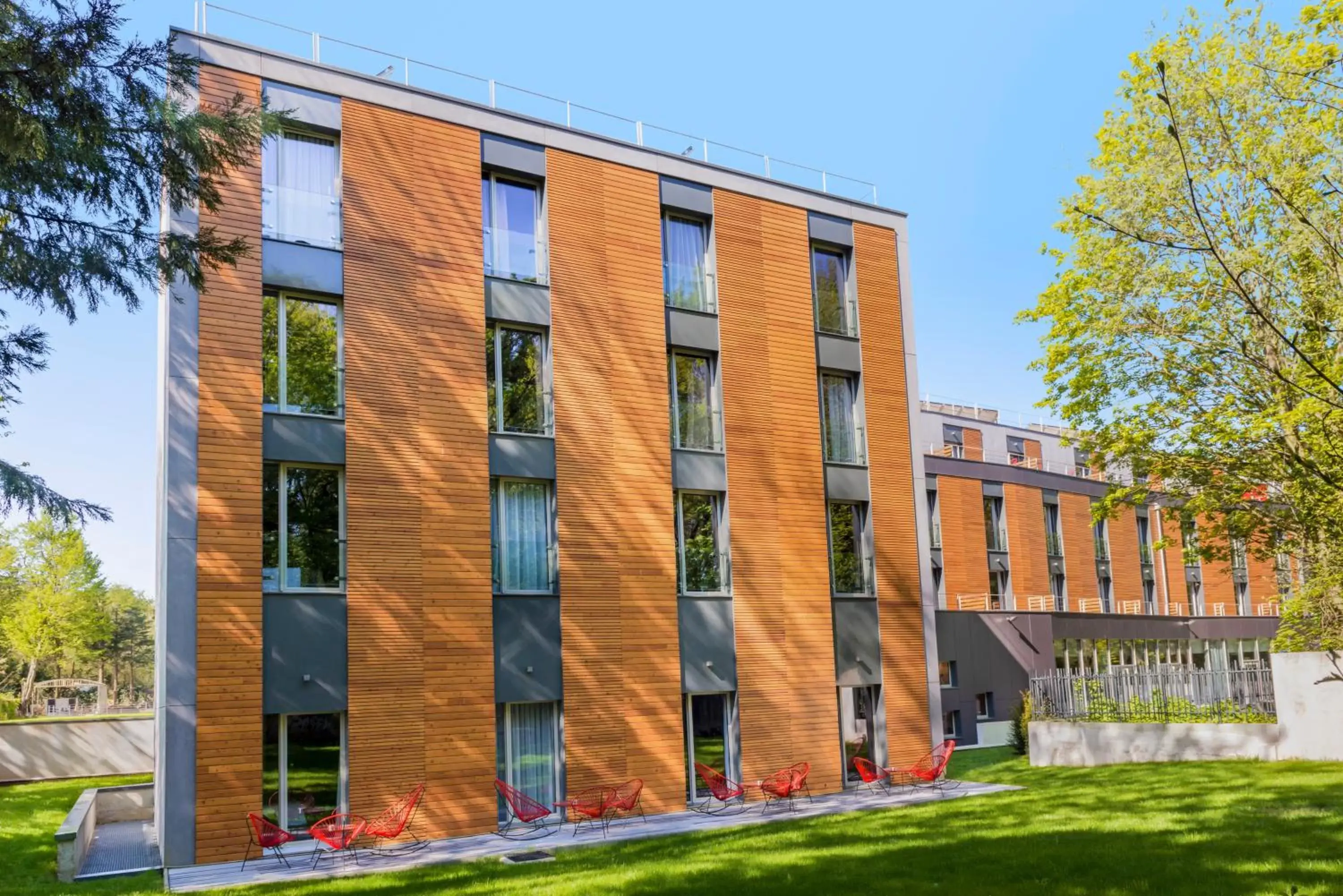 Facade/entrance, Property Building in Best Western Plus Paris Meudon Ermitage