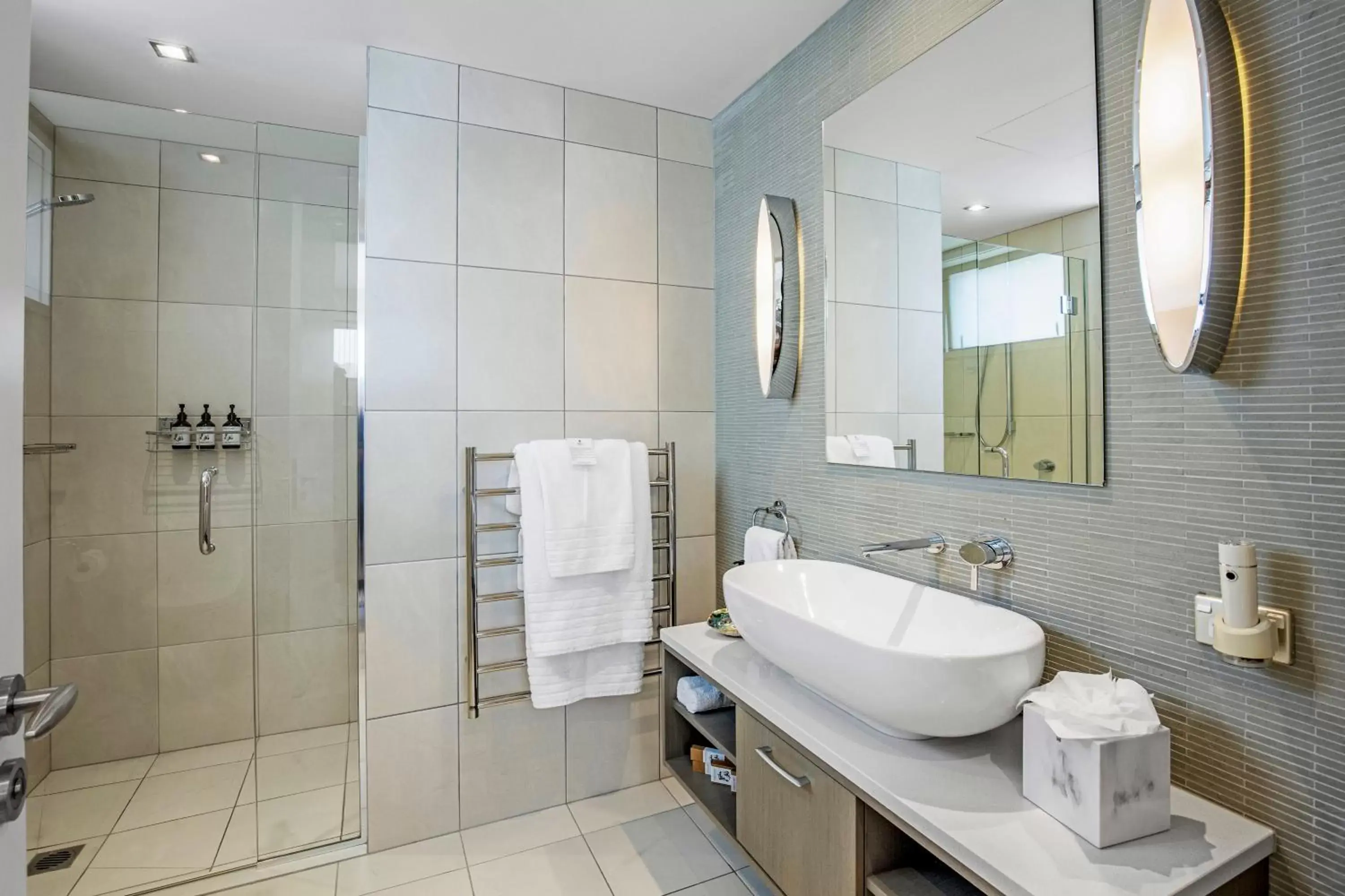 Bathroom in The Rees Hotel & Luxury Apartments