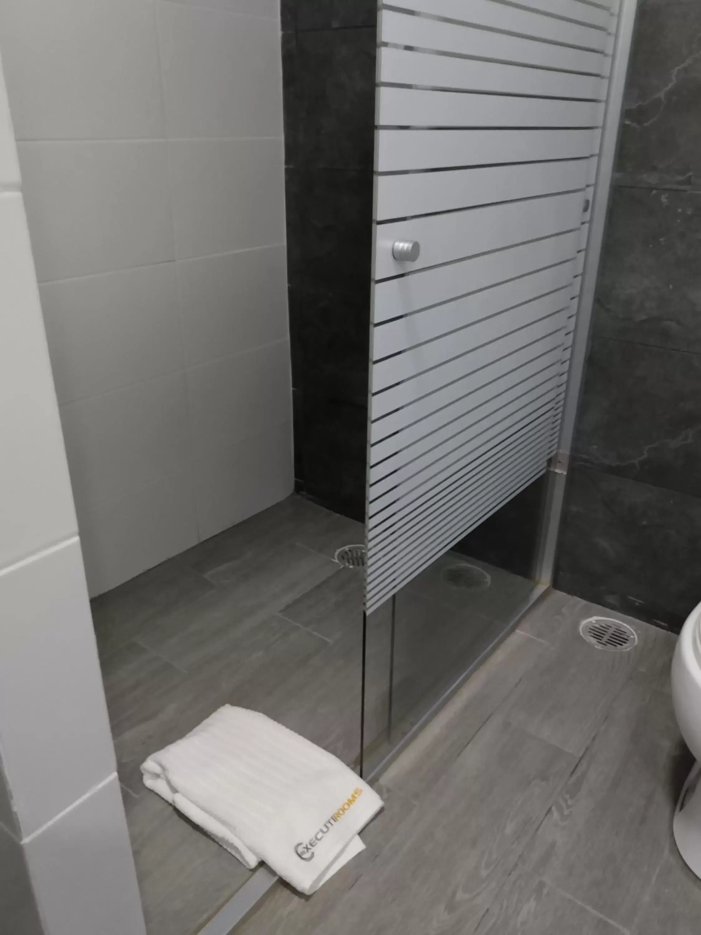 Shower, Bathroom in EXECUTIROOMS VERACRUZ