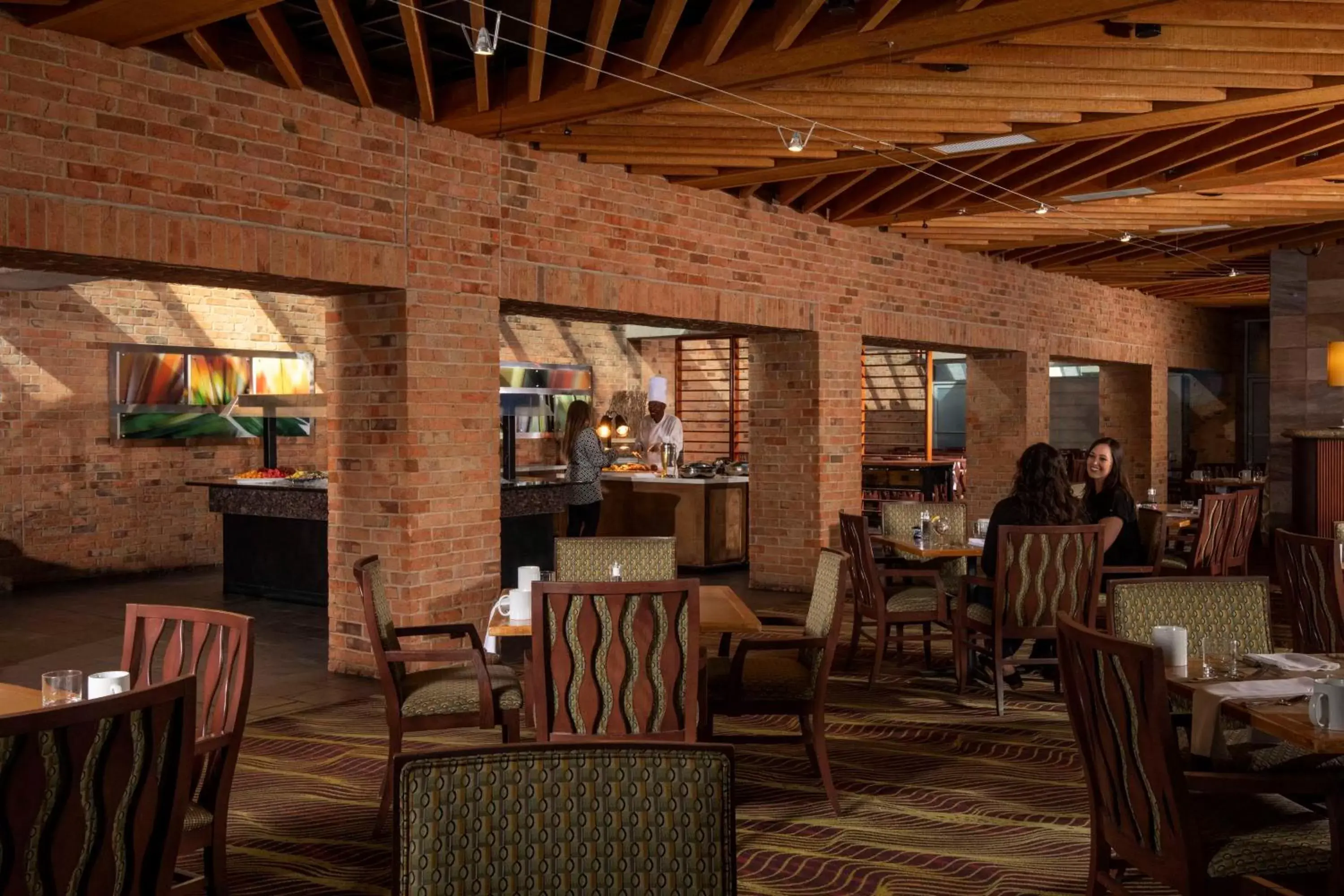 Restaurant/Places to Eat in The Inverness Denver, a Hilton Golf & Spa Resort