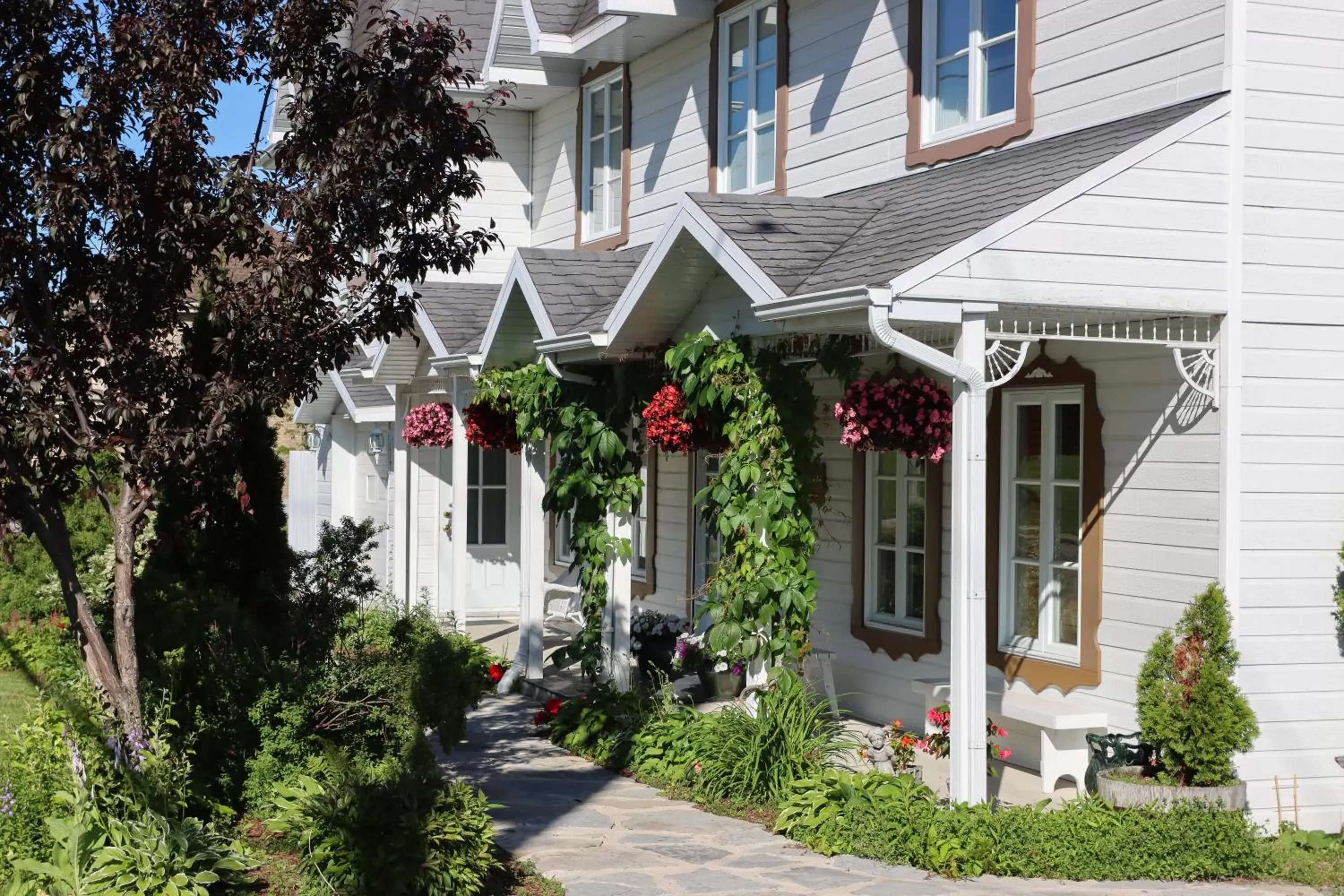 Facade/entrance, Property Building in Bed & Breakfast, Gîte La Princesse des Champs