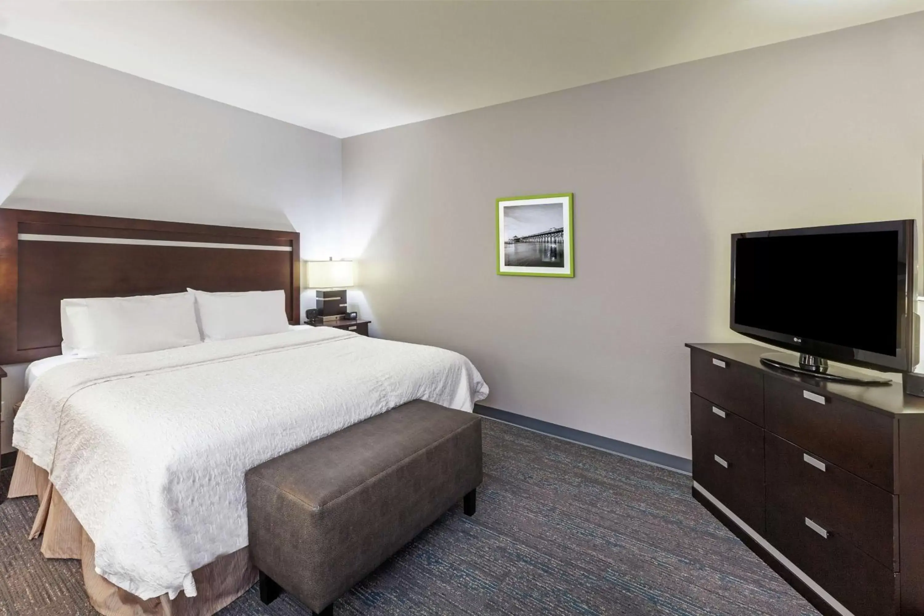 Bedroom, Bed in Hampton Inn & Suites Houston/League City