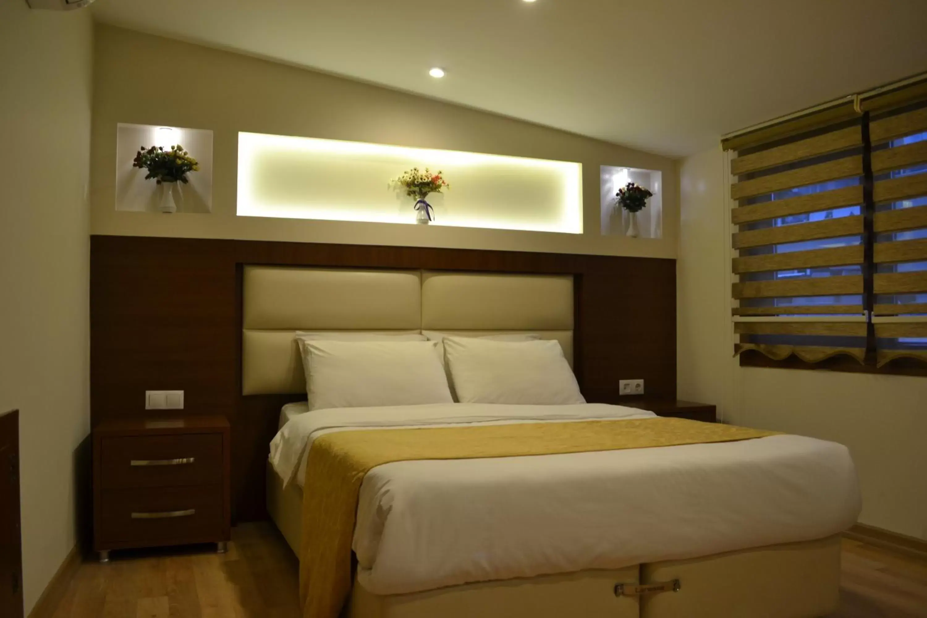 Bed in Seven Days Hotel - İstanbul