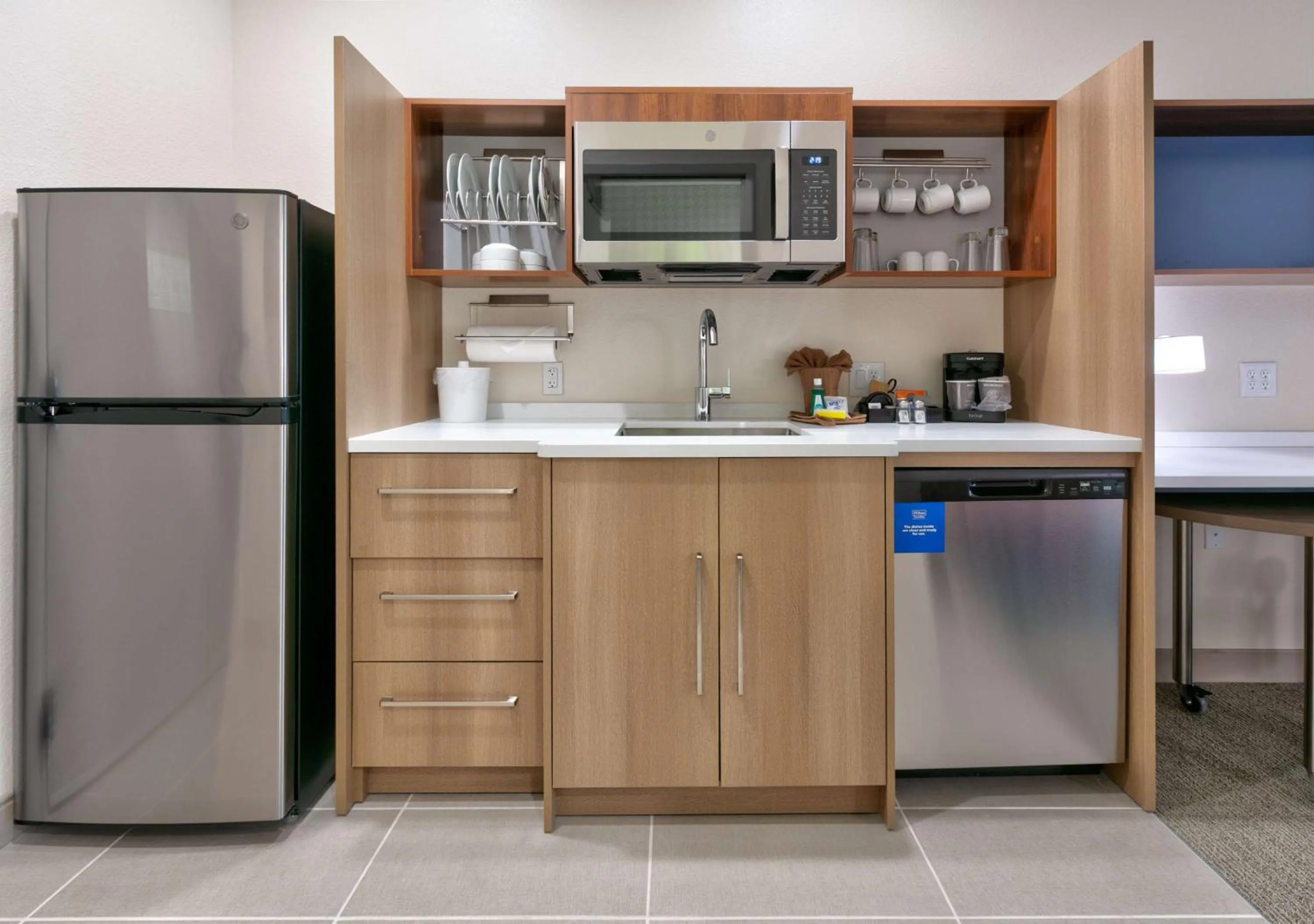 Kitchen or kitchenette in Home2 Suites By Hilton El Campo