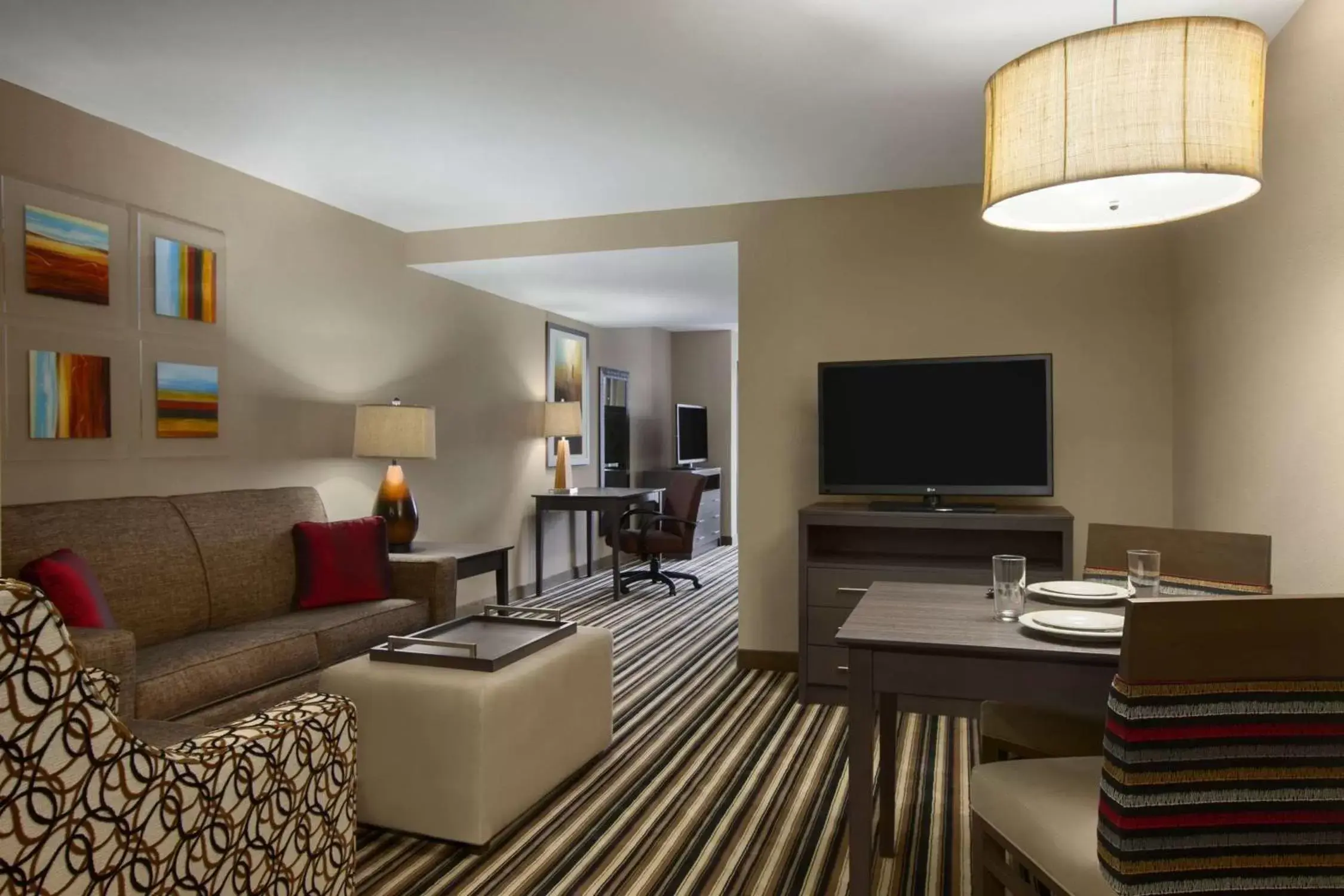 Bed, Seating Area in Homewood Suites by Hilton Columbus OSU, OH