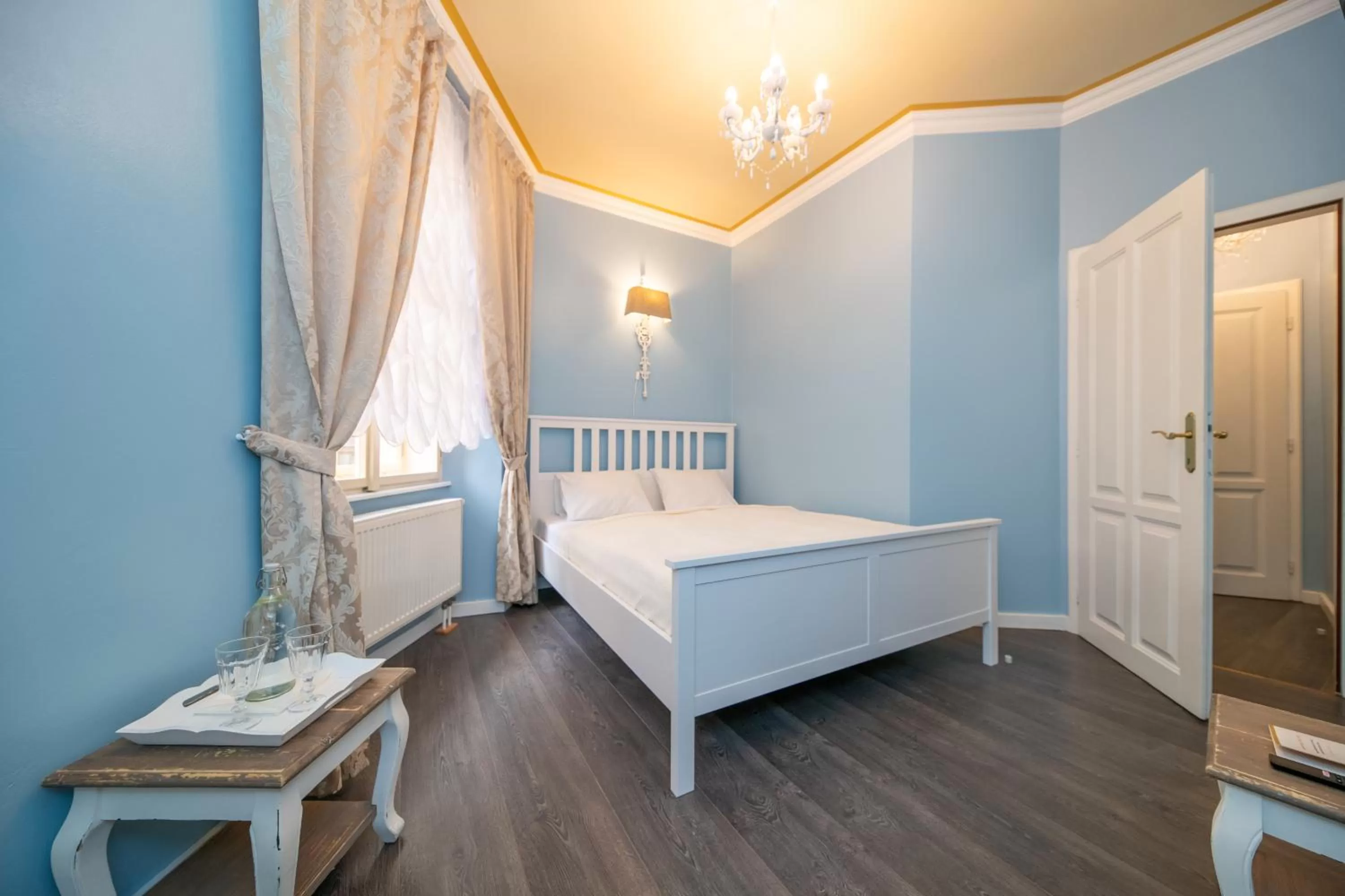 Bed in Cathedral Prague Apartments