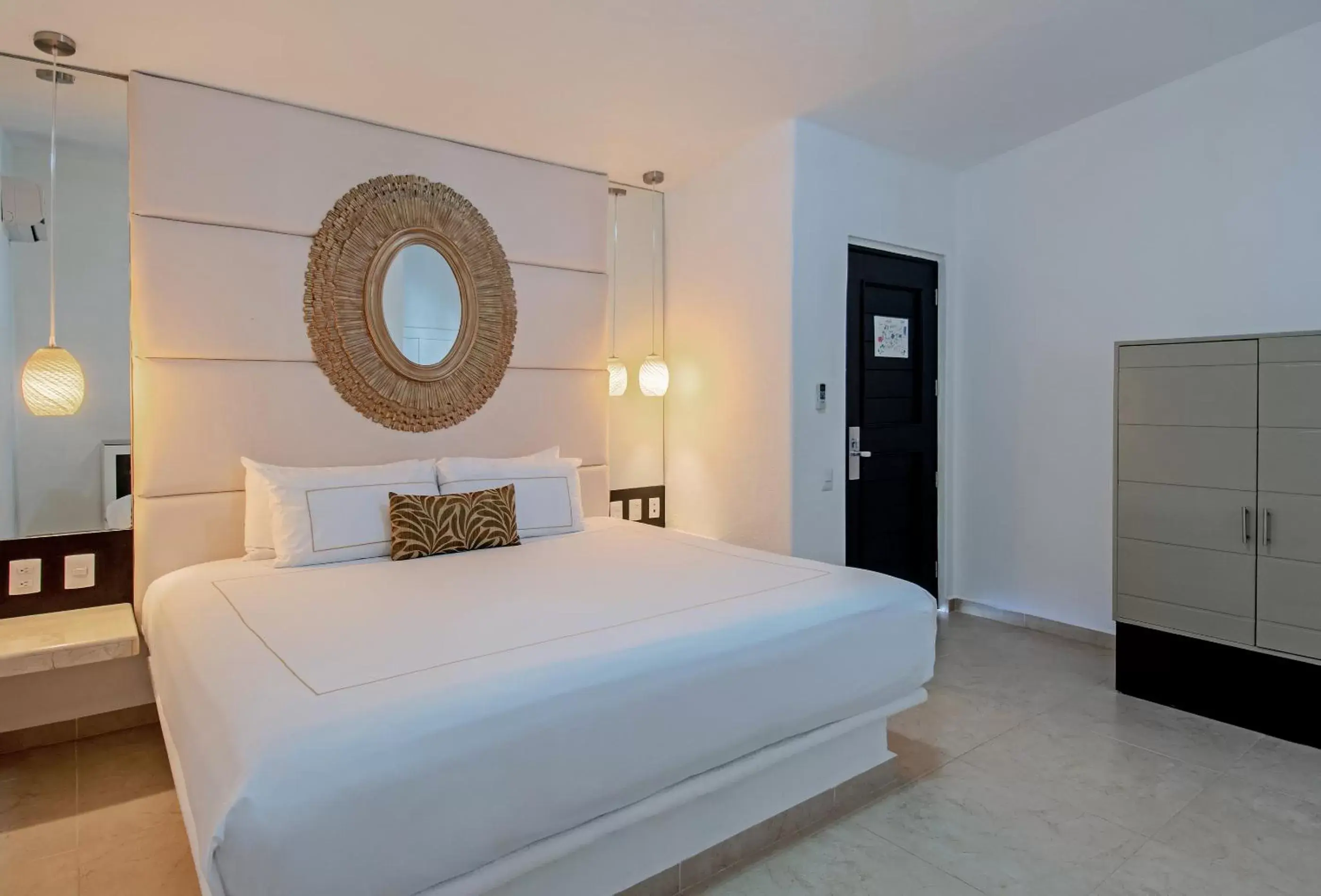 Bedroom, Bed in Desire Riviera Maya Resort
