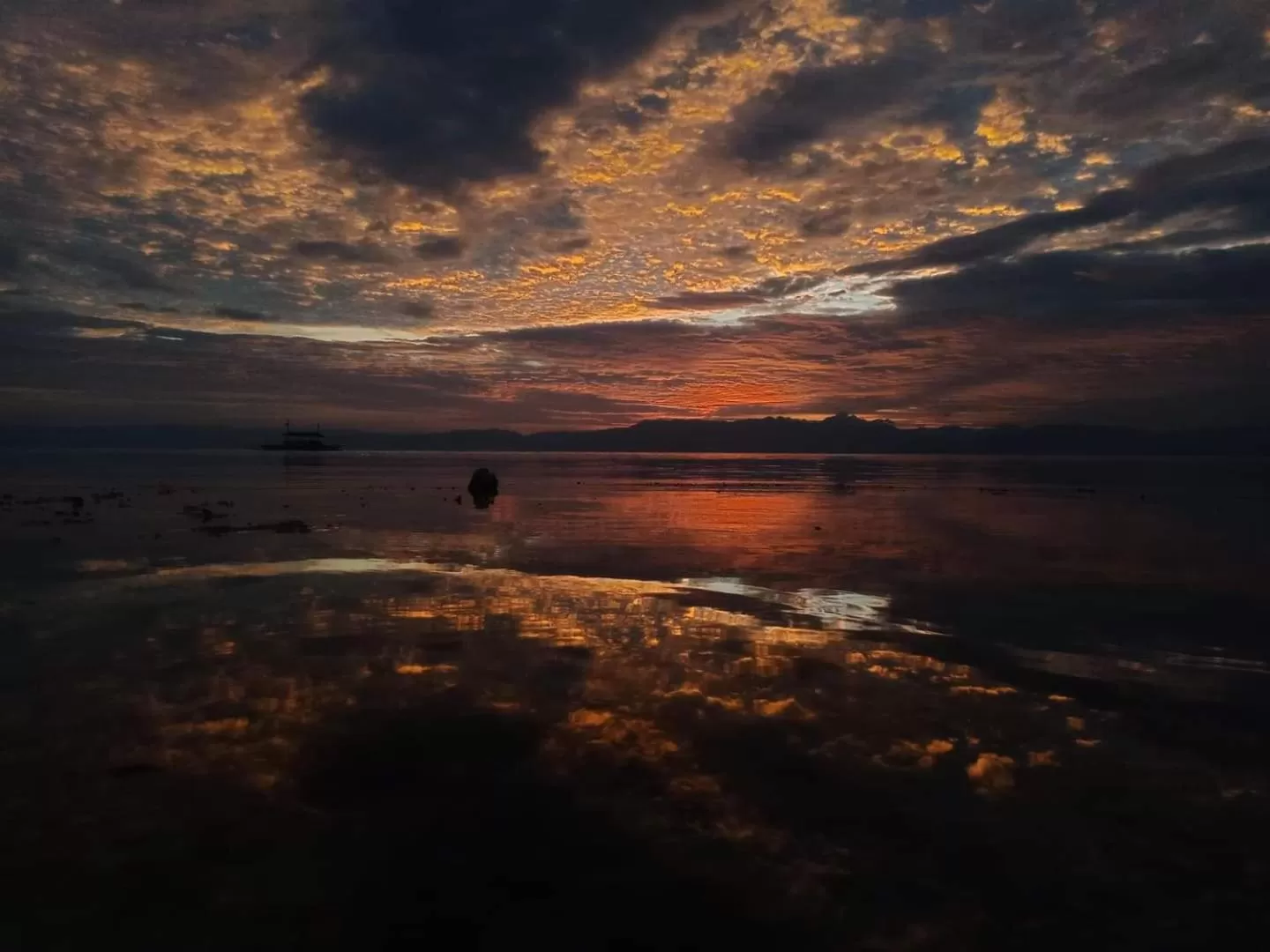 Sunrise in Tauig Beach Resort