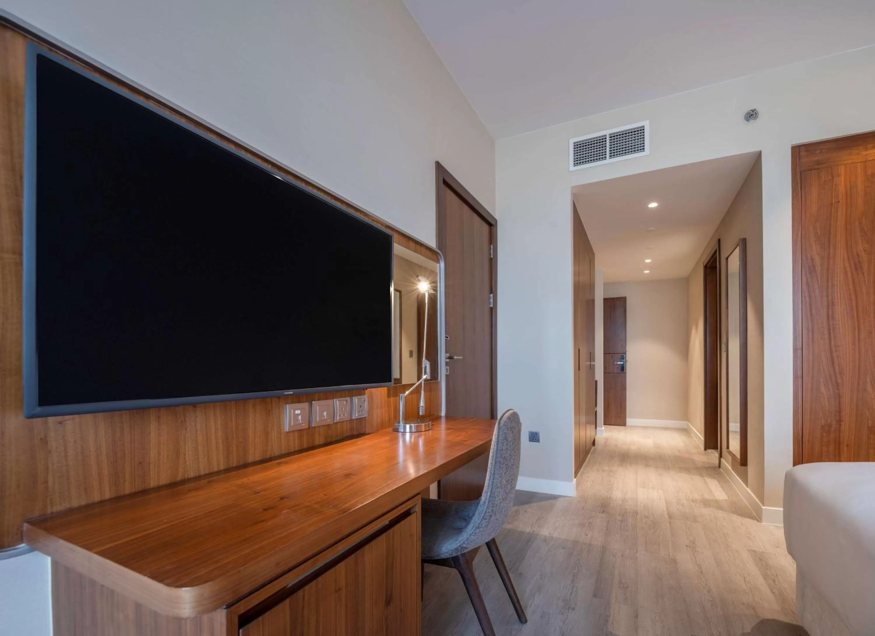 TV and multimedia in Radisson Resort Ras Al Khaimah Marjan Island