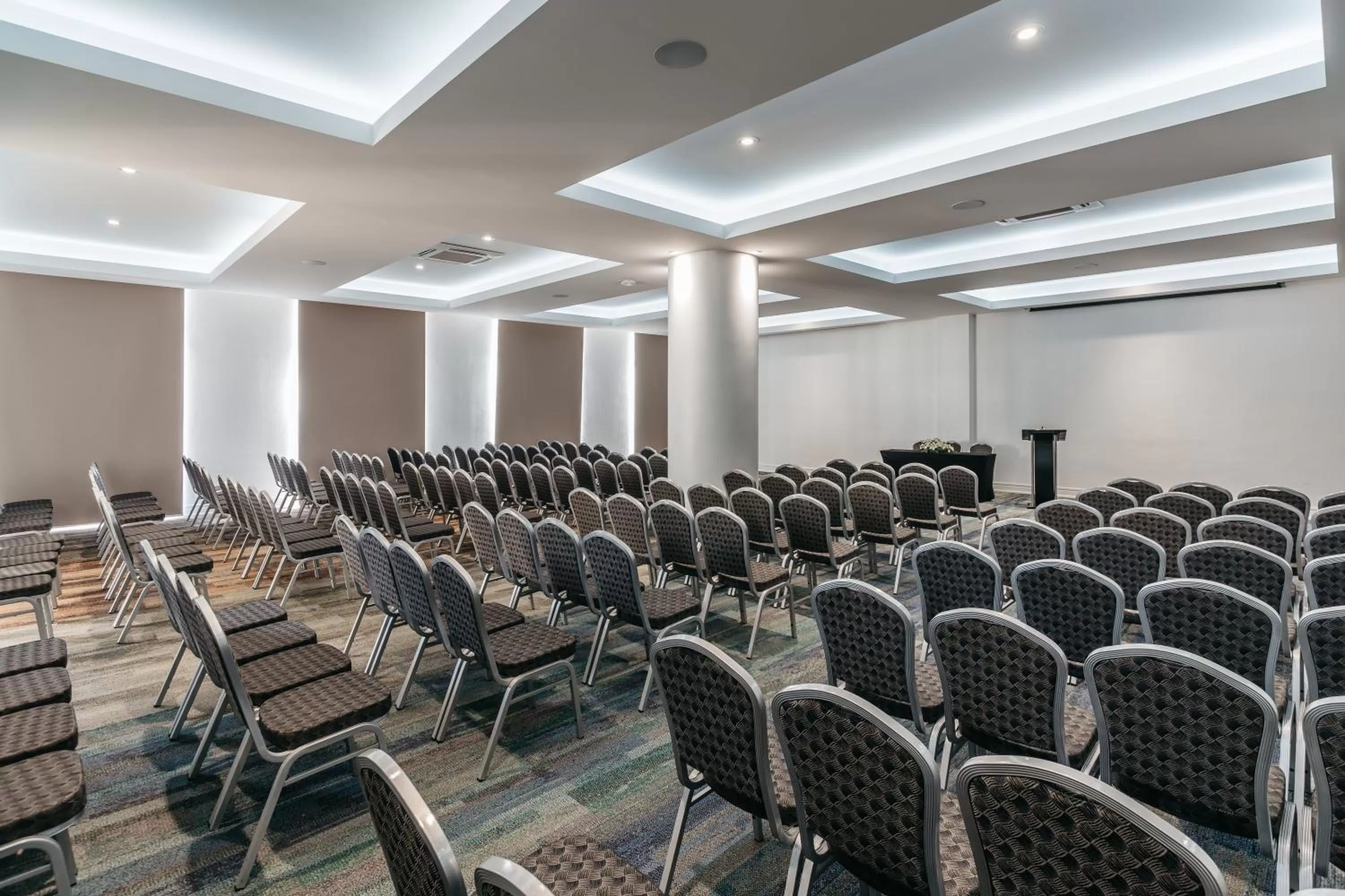 Communal lounge/ TV room in Hotel Antofagasta