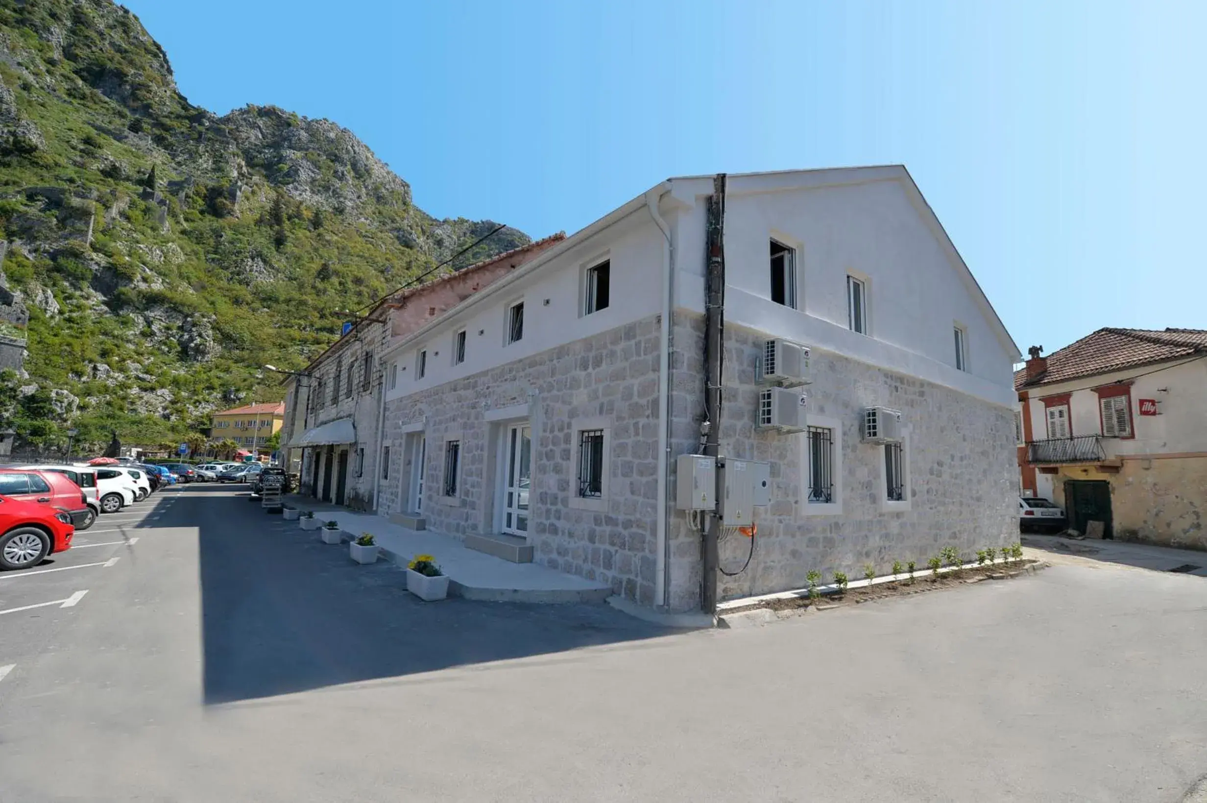 Facade/entrance, Property Building in HOSTEL PUPA