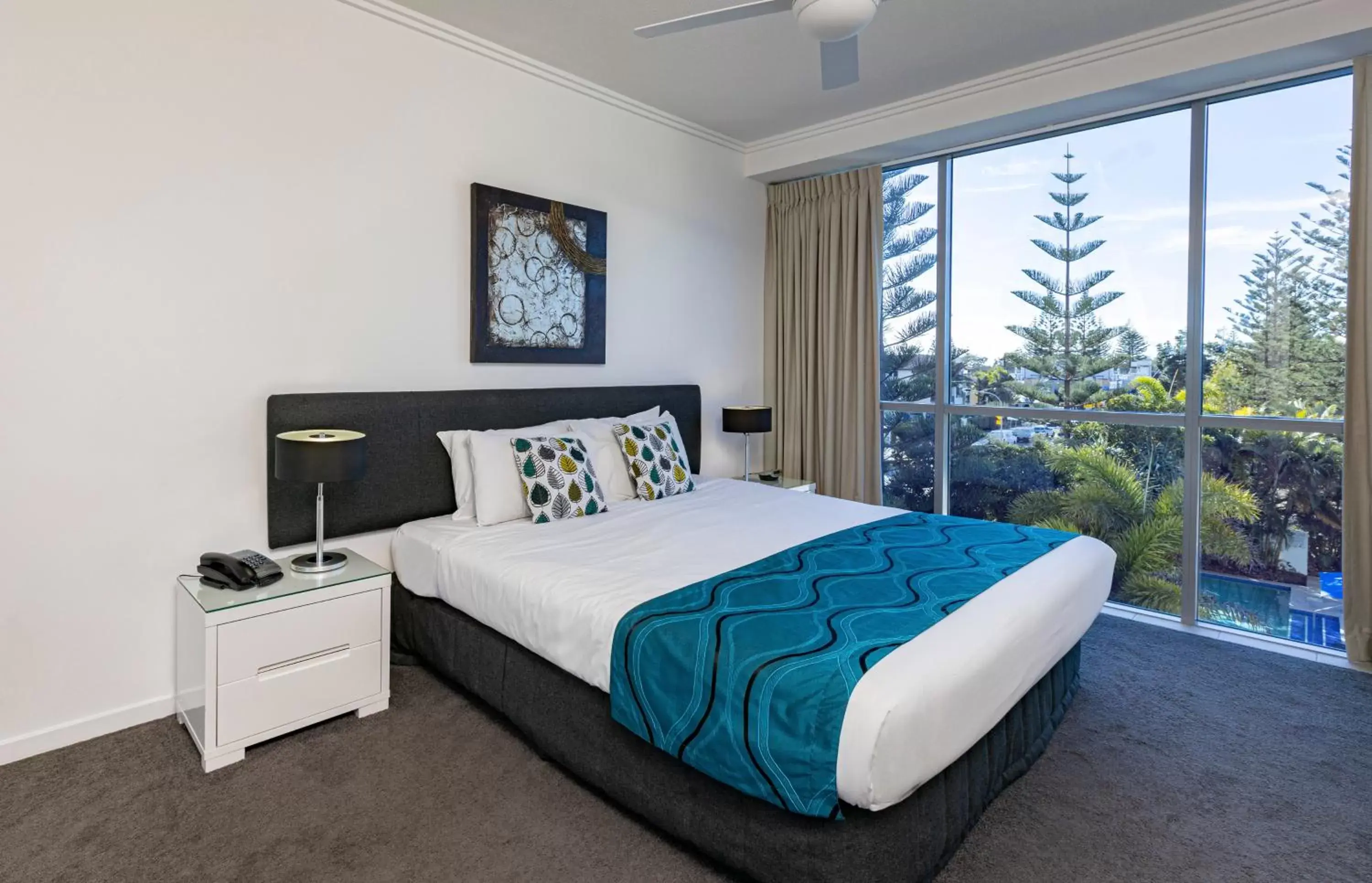 Bedroom, Bed in Ocean Pacific Resort - Official