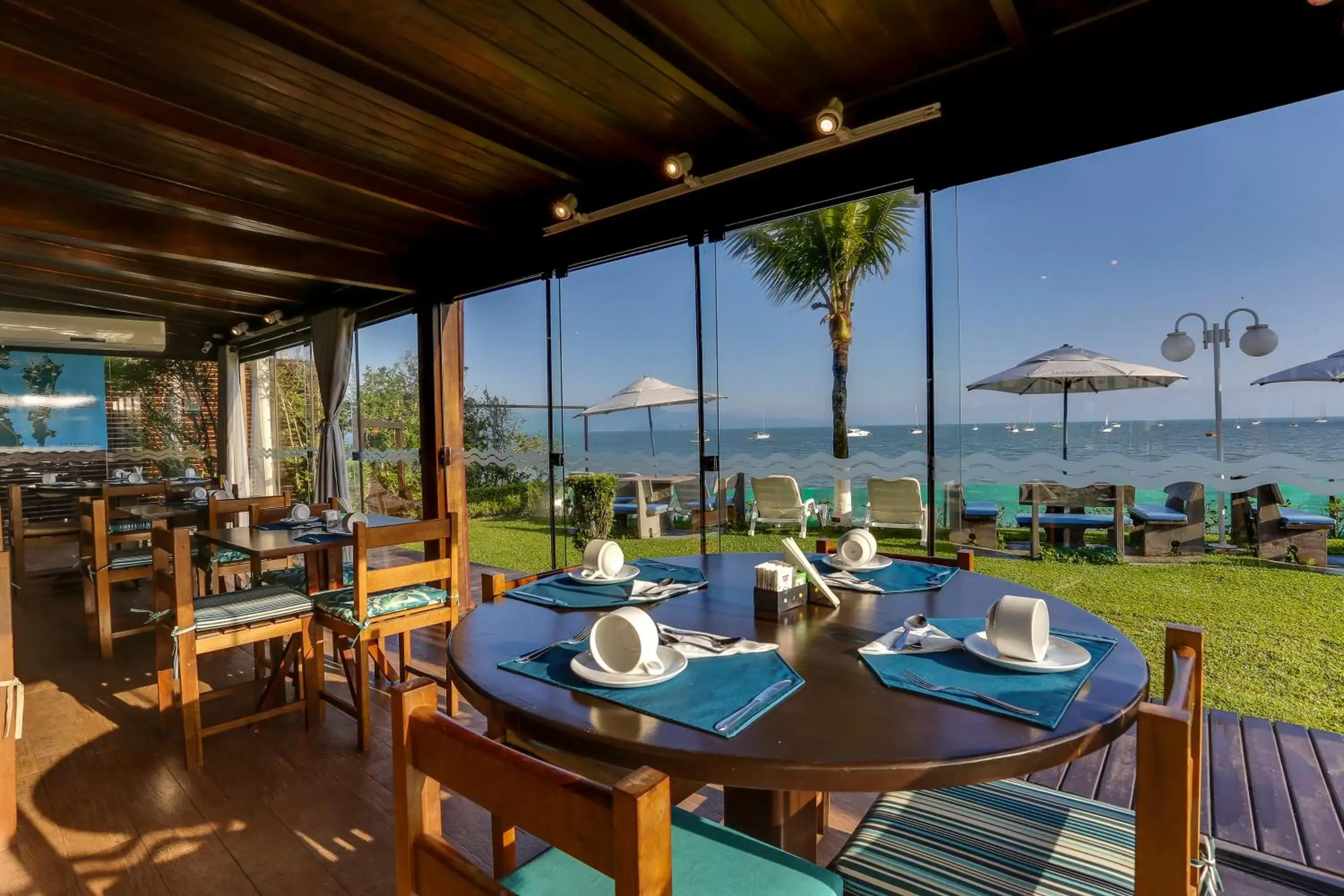 Breakfast, Restaurant/Places to Eat in Hotel Sete Ilhas