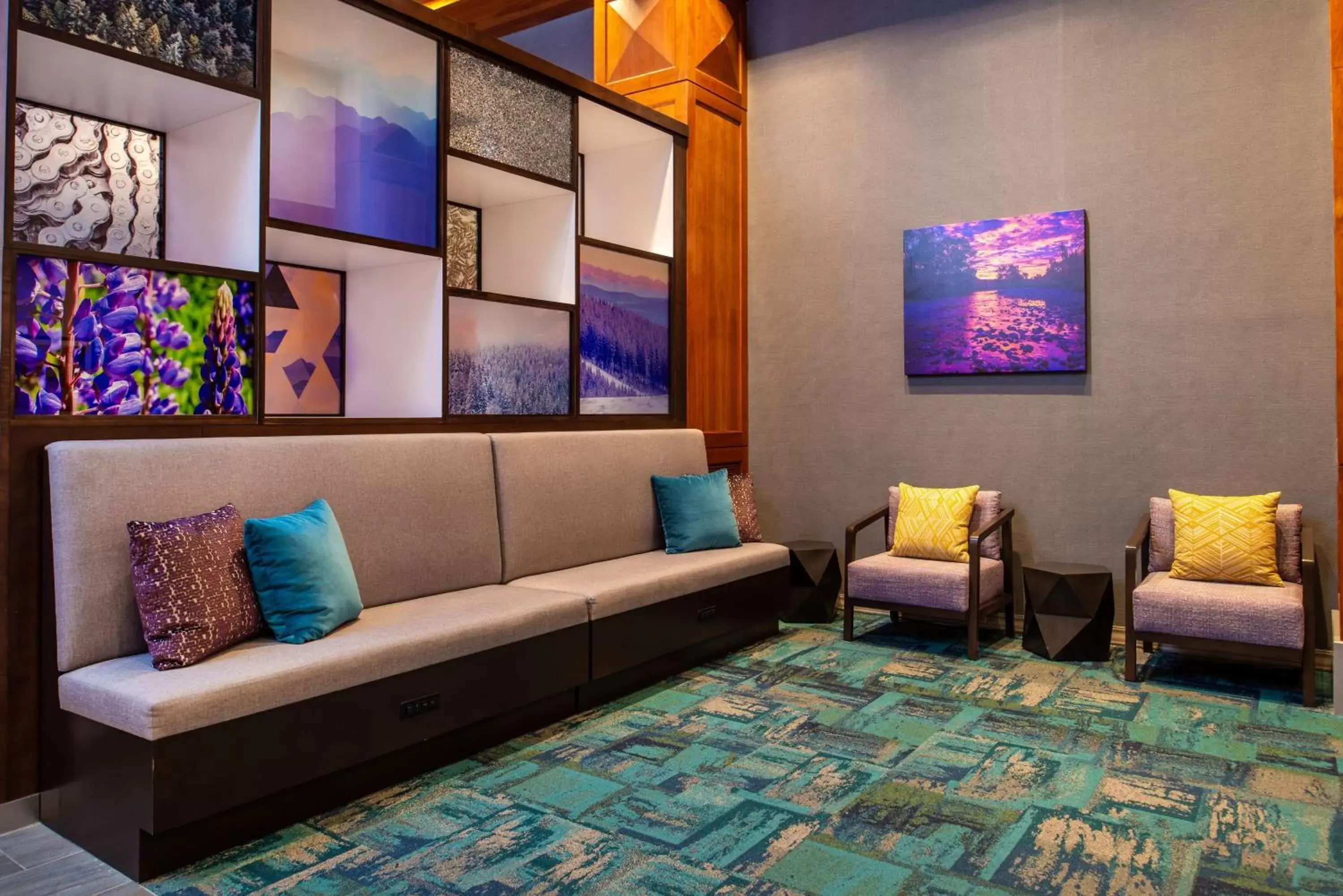 Lobby or reception, Seating Area in Hampton Inn & Suites Boise/Spectrum