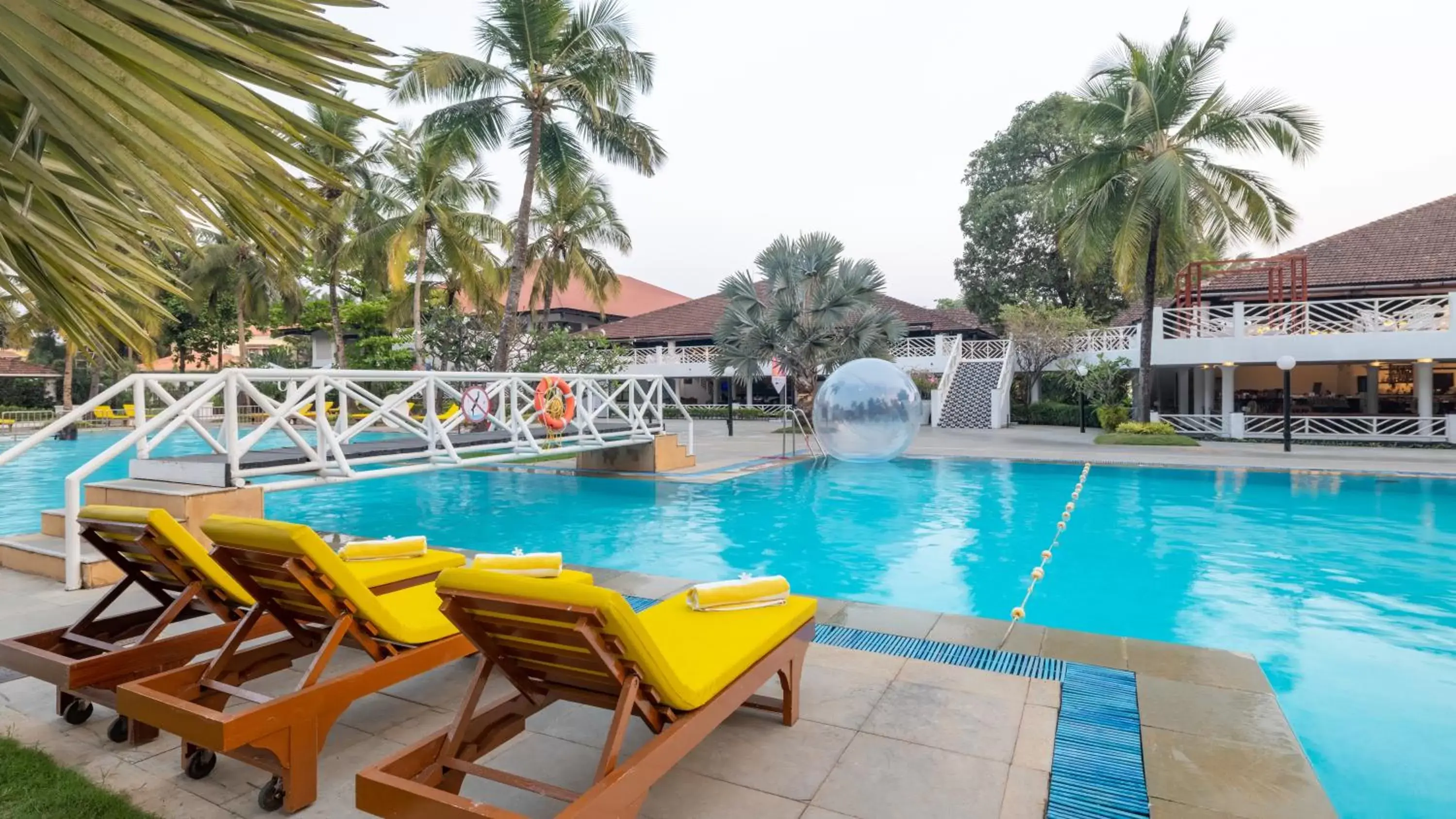 Swimming Pool in Novotel Goa Dona Sylvia Resort