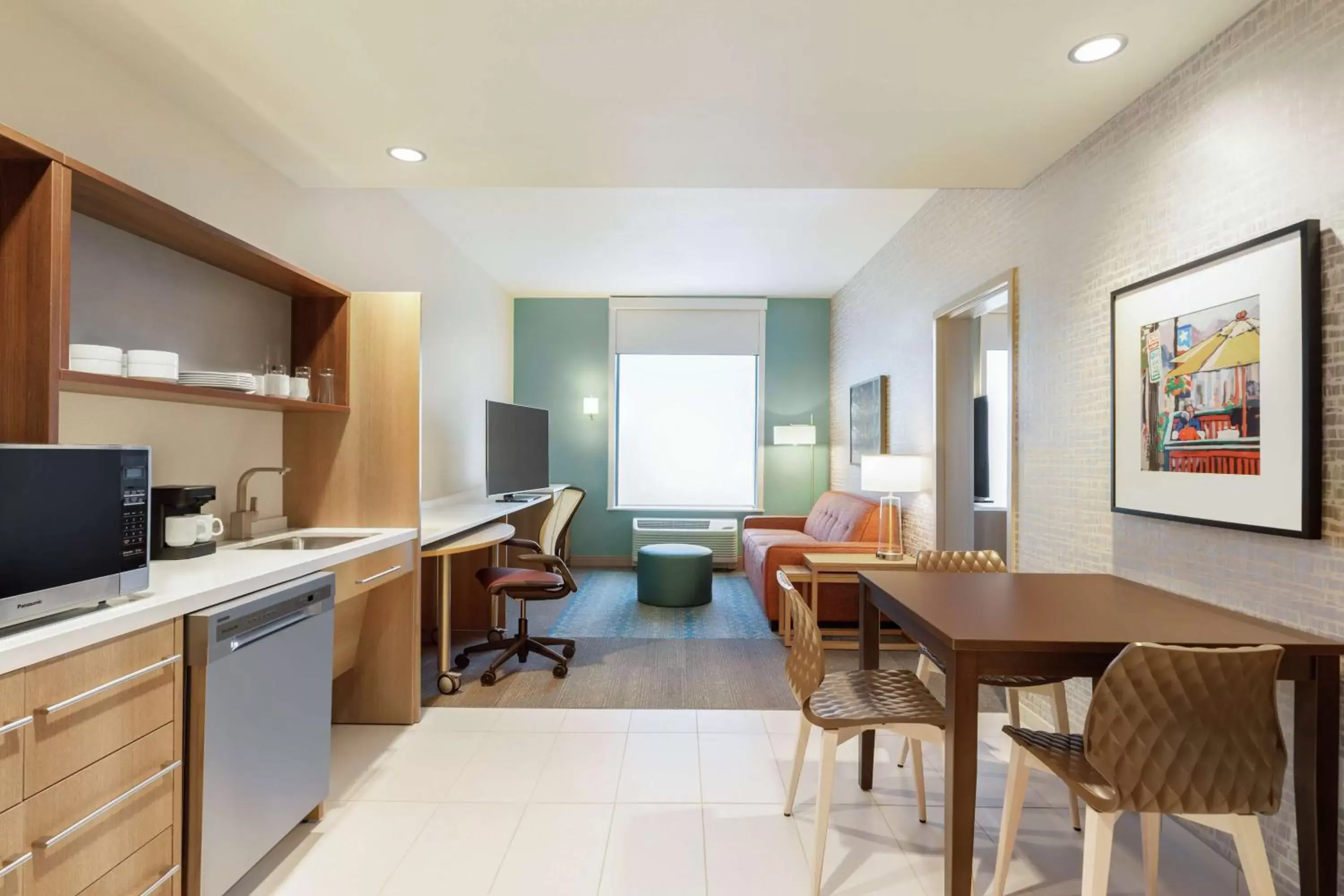 Bedroom, Kitchen/Kitchenette in Home2 Suites By Hilton Ogden